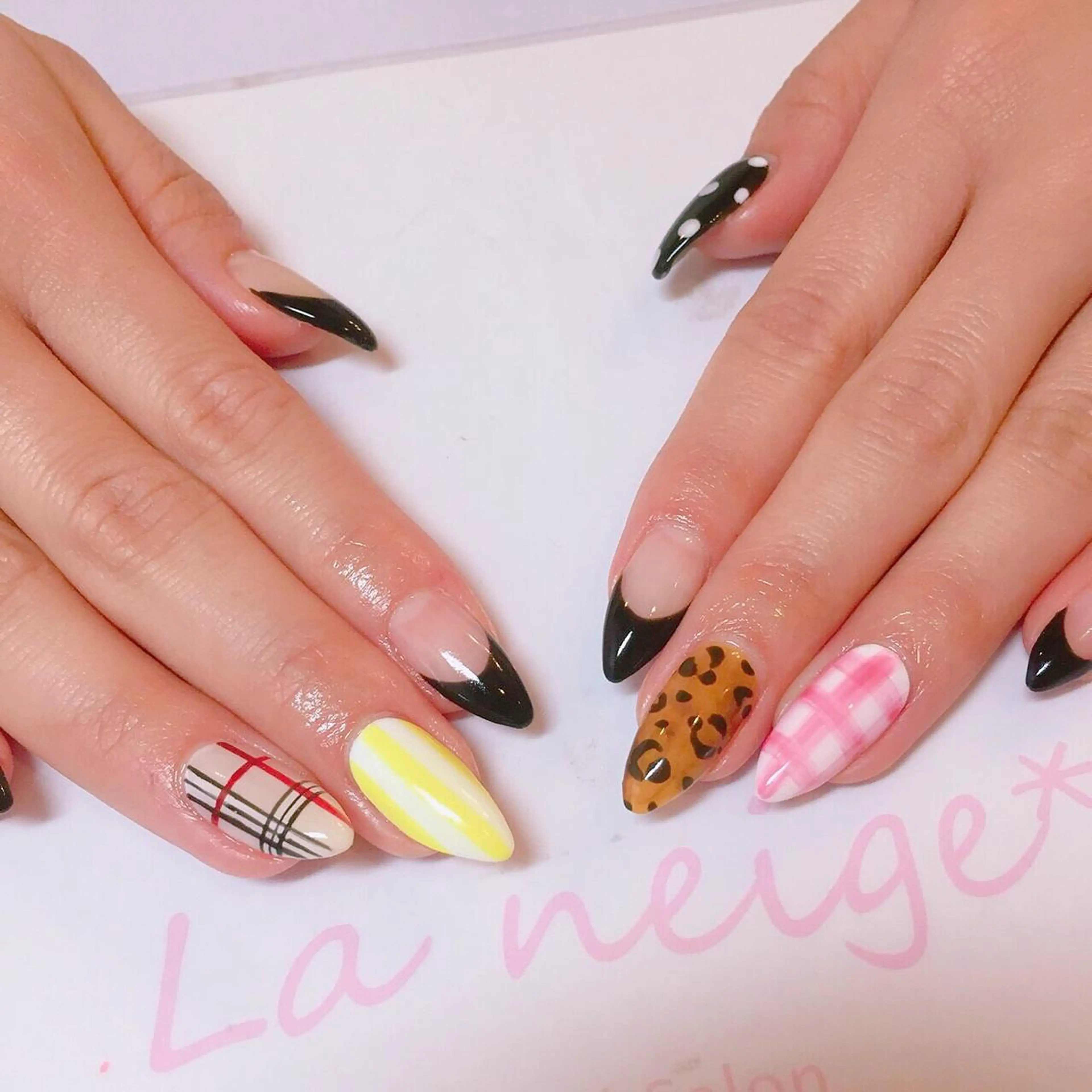 ネイル ロングネイル La neige* yuki 🥯🍑のネイルデザイン