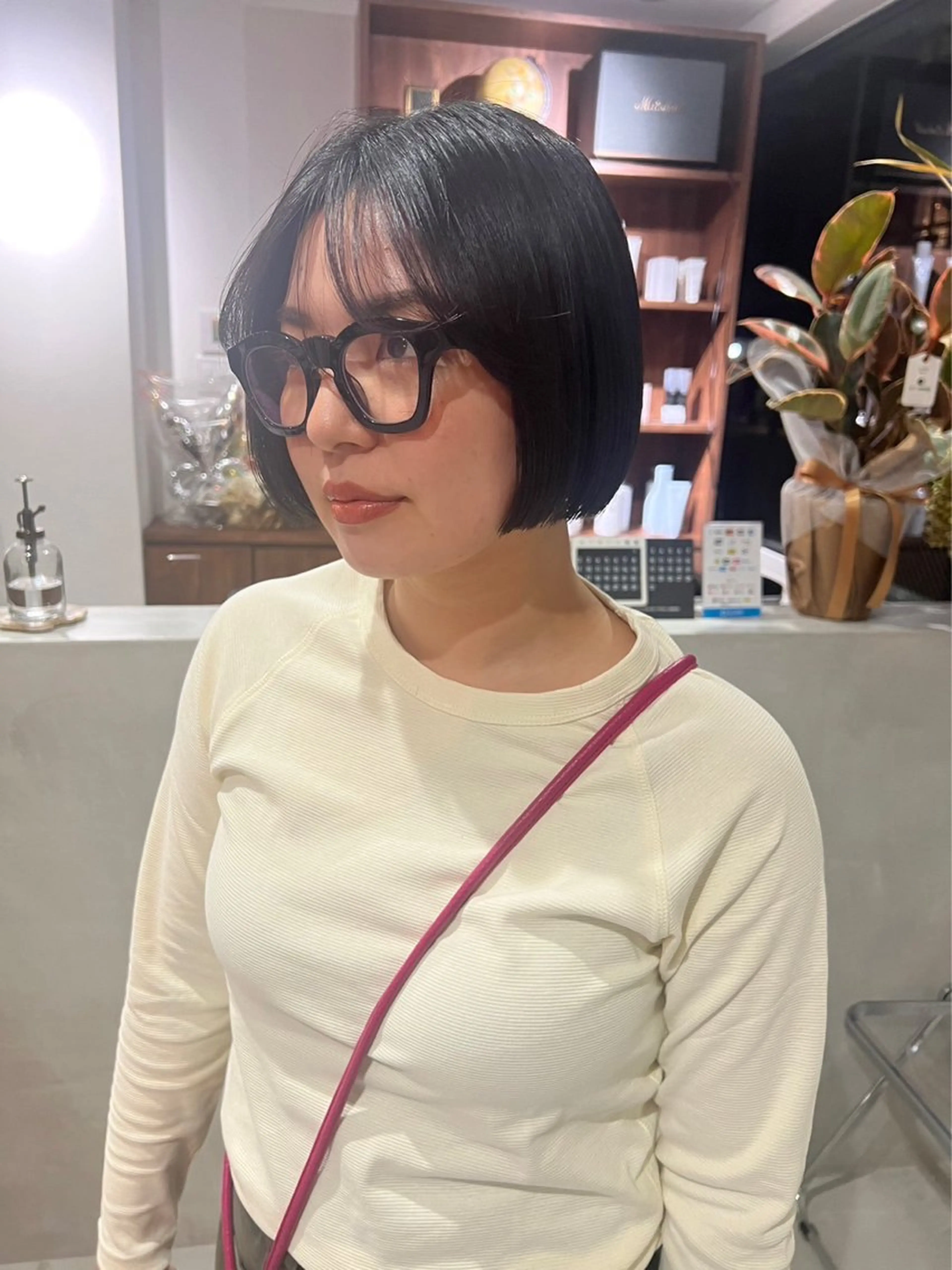 ショート カット トリートメント (h)wim ウィムのヘアスタイル