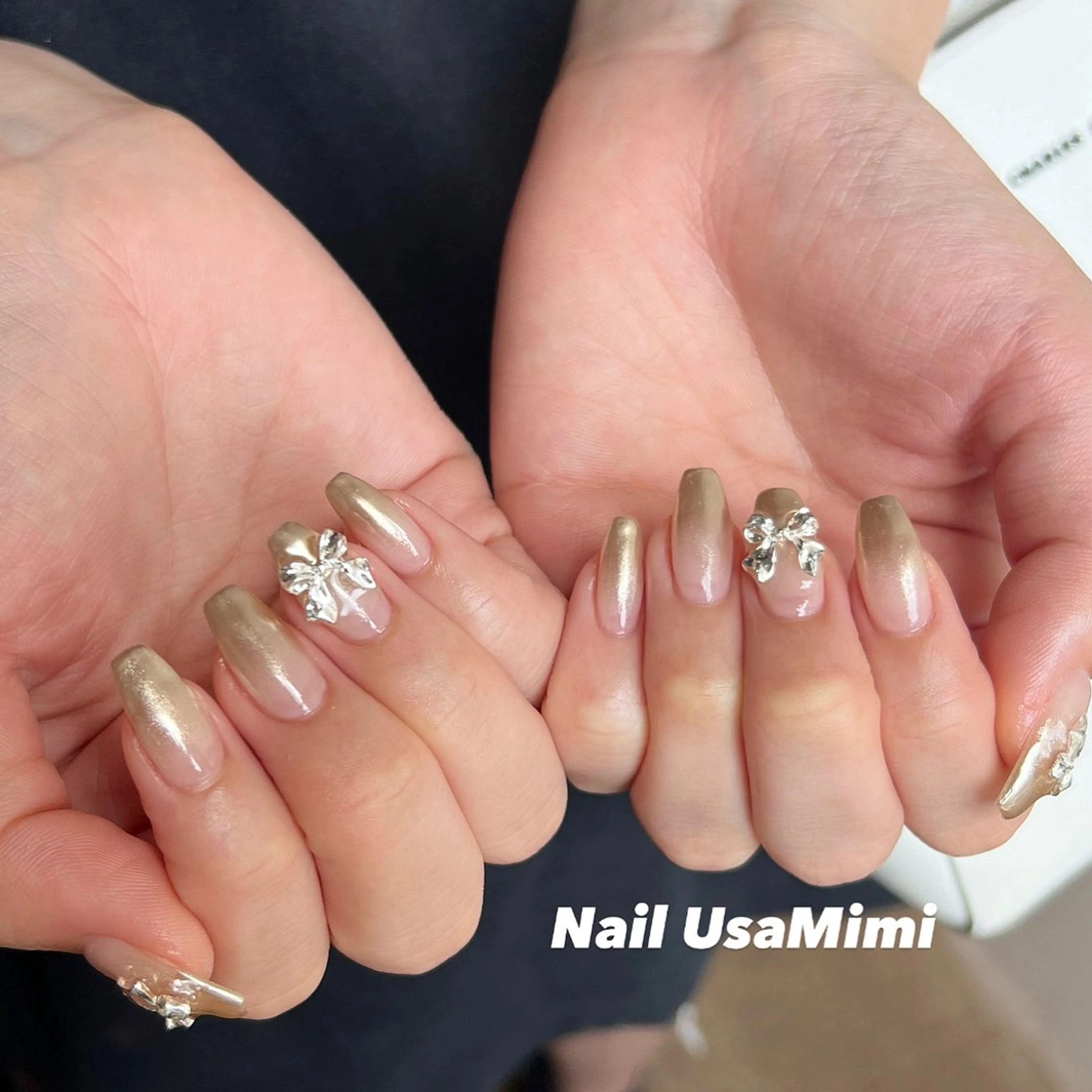 ネイル ジェルネイル グラデーション マグネットネイル ミラーネイル 持ち込み ハンドネイル 本町NailUsa Mimi RIKOのネイルデザイン