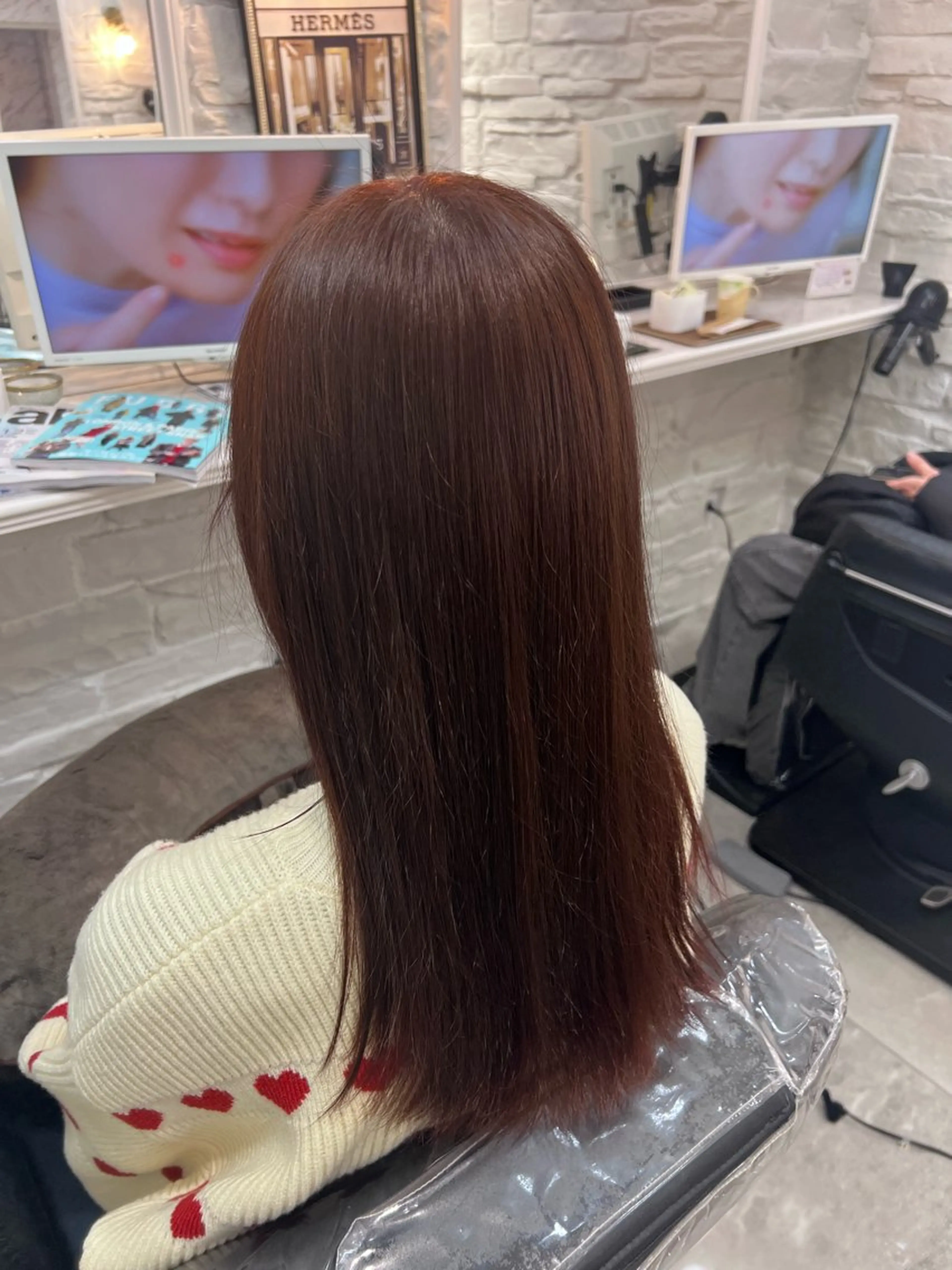 セミロング ヘアカラー 細矢 翔太のヘアスタイル