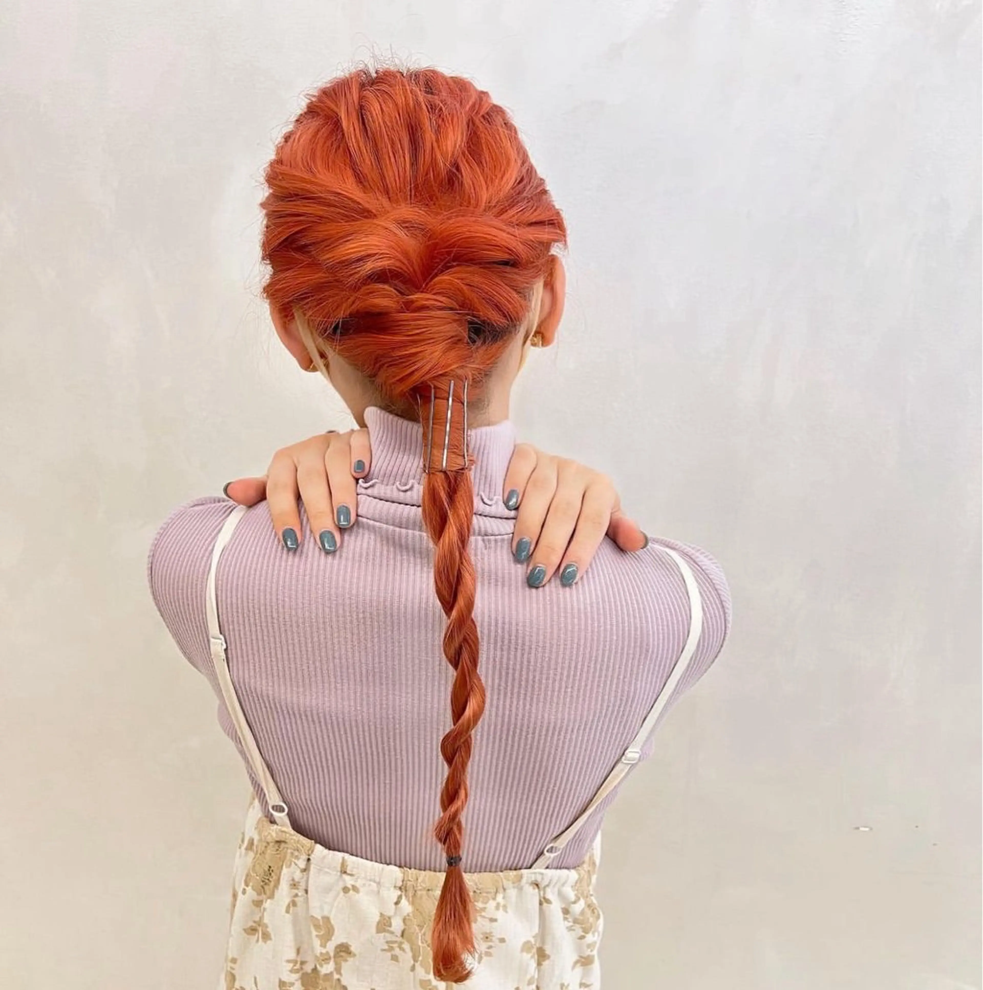 ロング カラー オレンジ コノカ/暖色カラー/ 透明感カラーのヘアスタイル