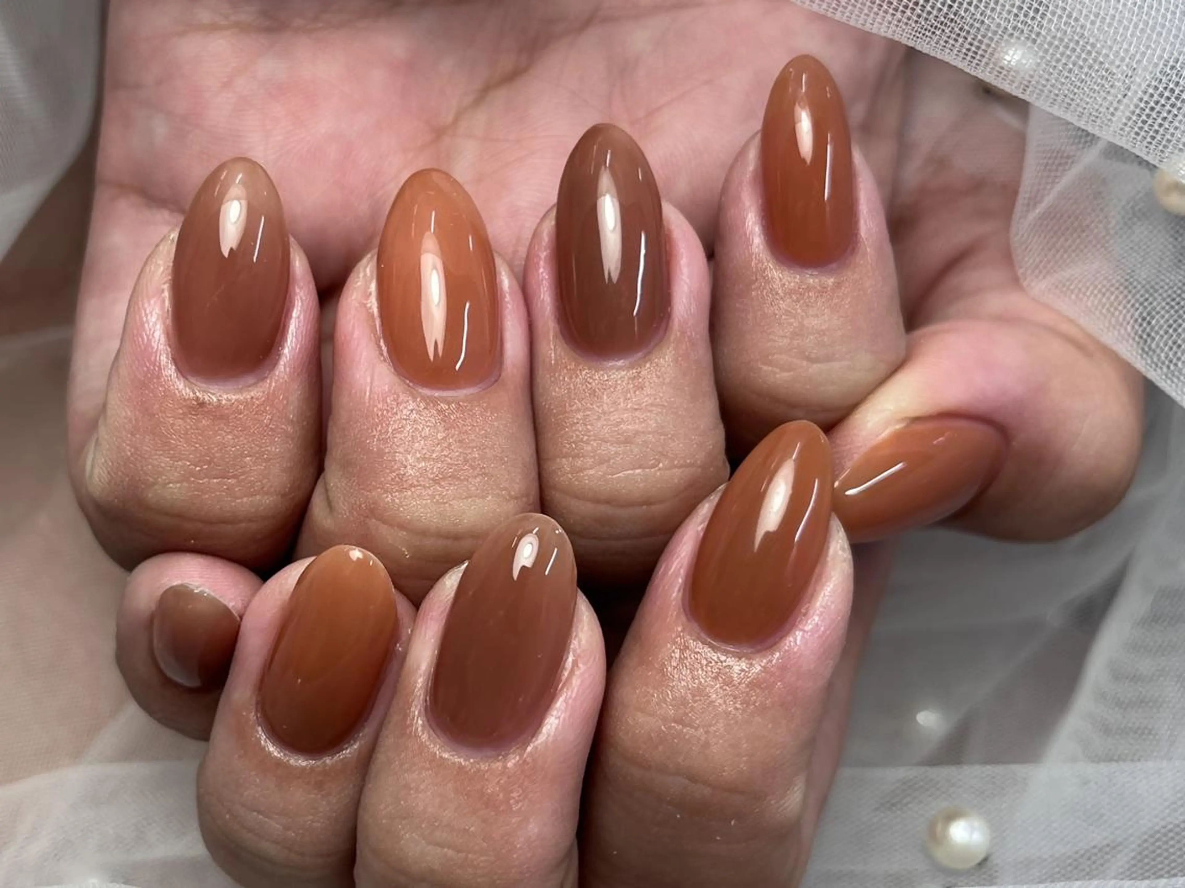 ネイル ブラウン カジュアル オフィスネイル シンプルネイル ハンドネイル ToliyDeliy Nail Salonのネイルデザイン