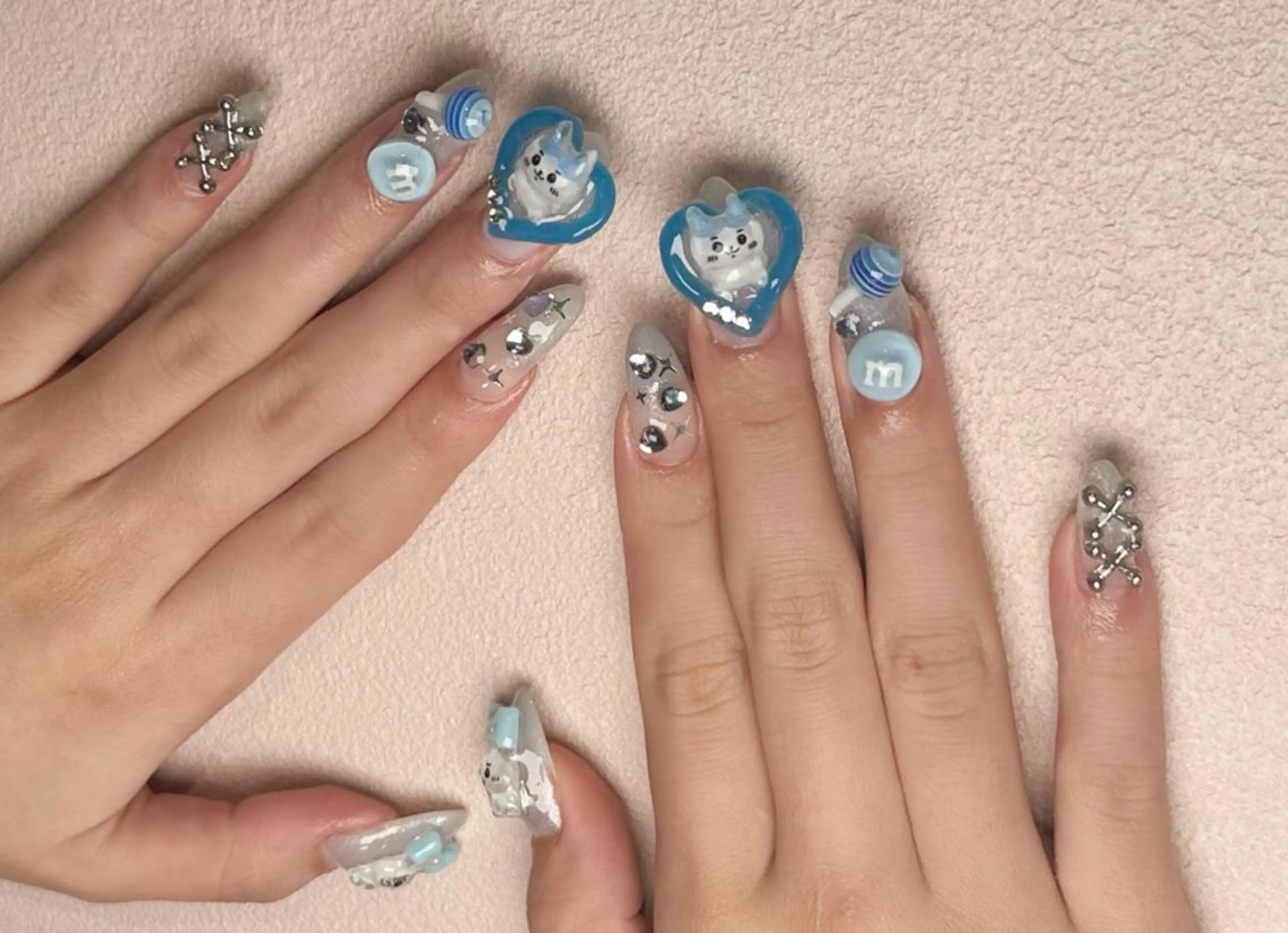 ネイル ハロウィン ロングネイル マグネットネイル スカルプネイル ネイルチップ Mss えりのネイルデザイン