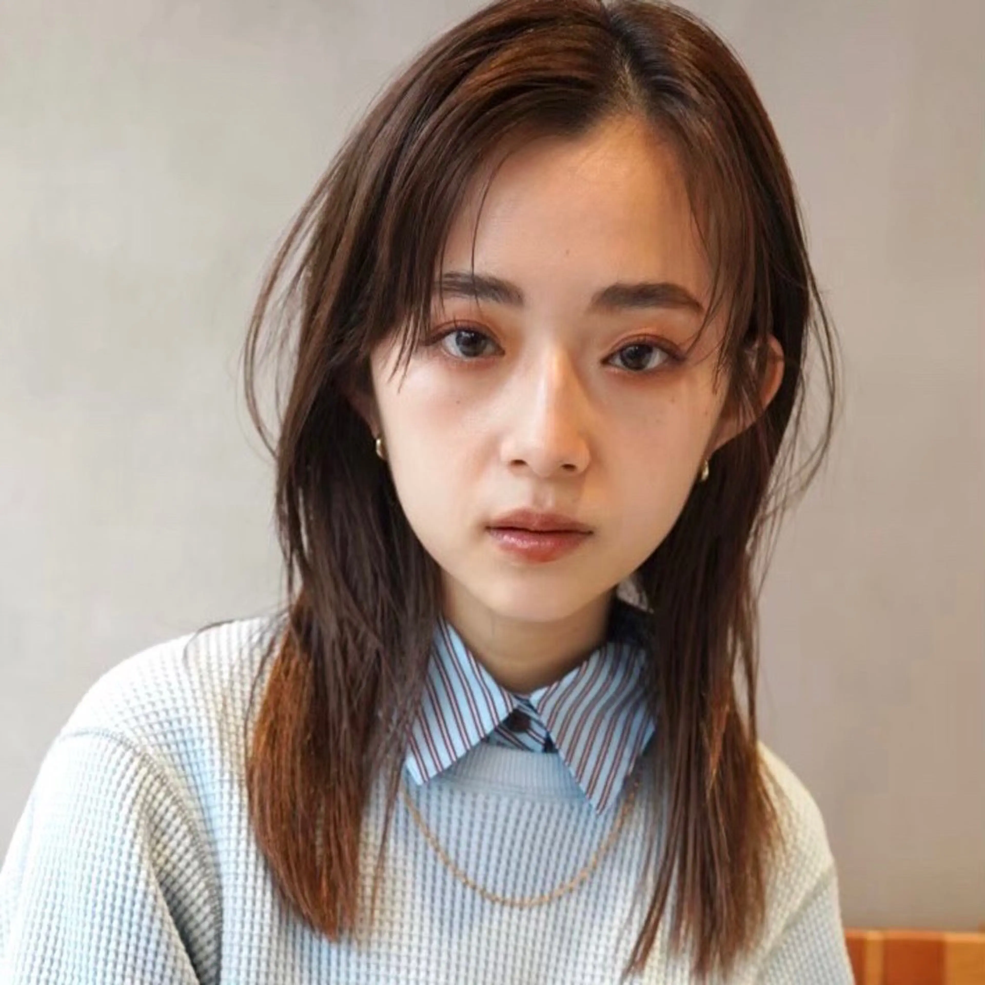 ロング カラー カット センターパート/ 暖色カラーayuのヘアスタイル