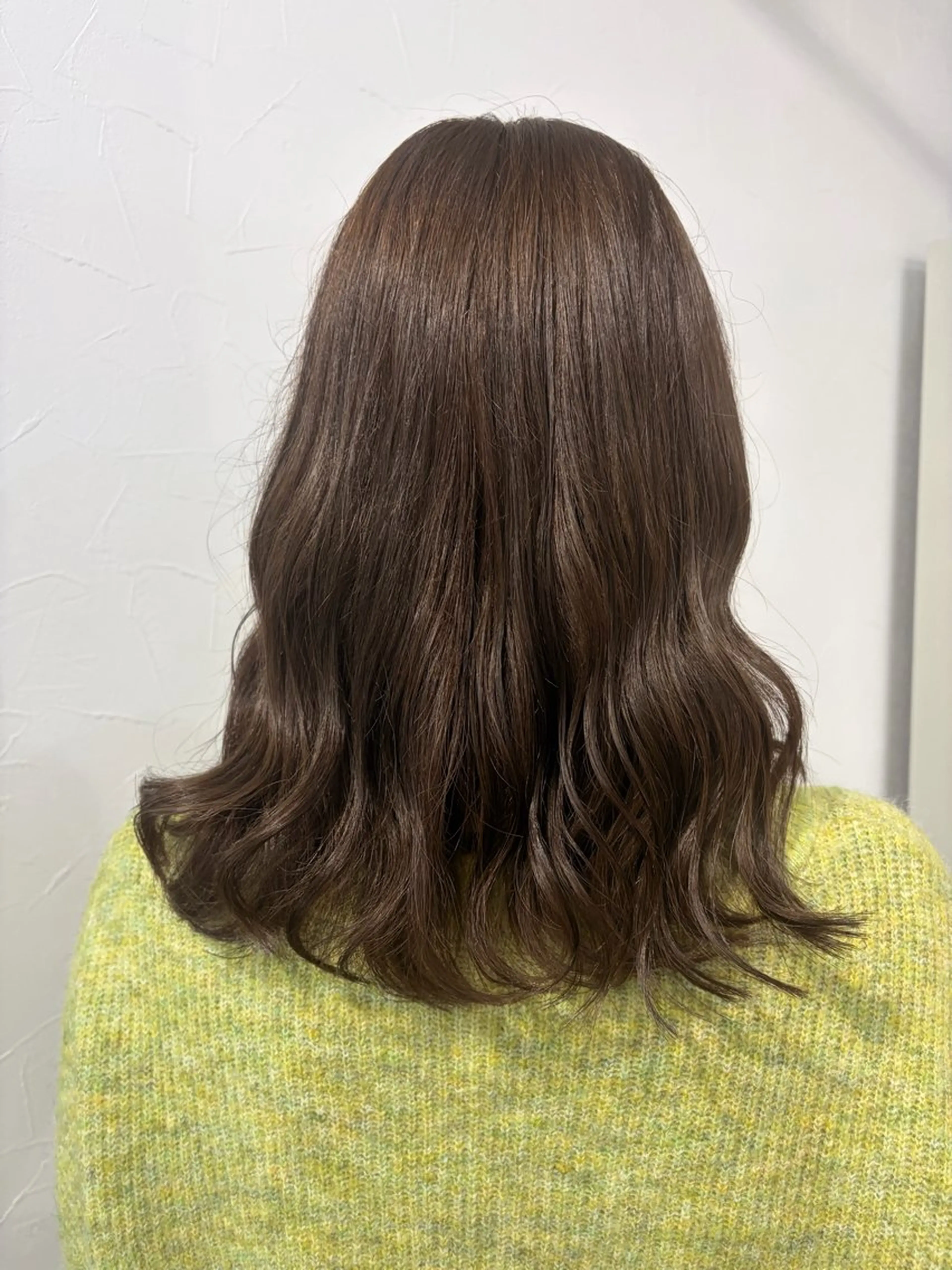 ミディアム カラー アッシュ アッシュブラウン ブラウンカラー ヘアカラー トリートメント [lani ] konatsuのヘアスタイル