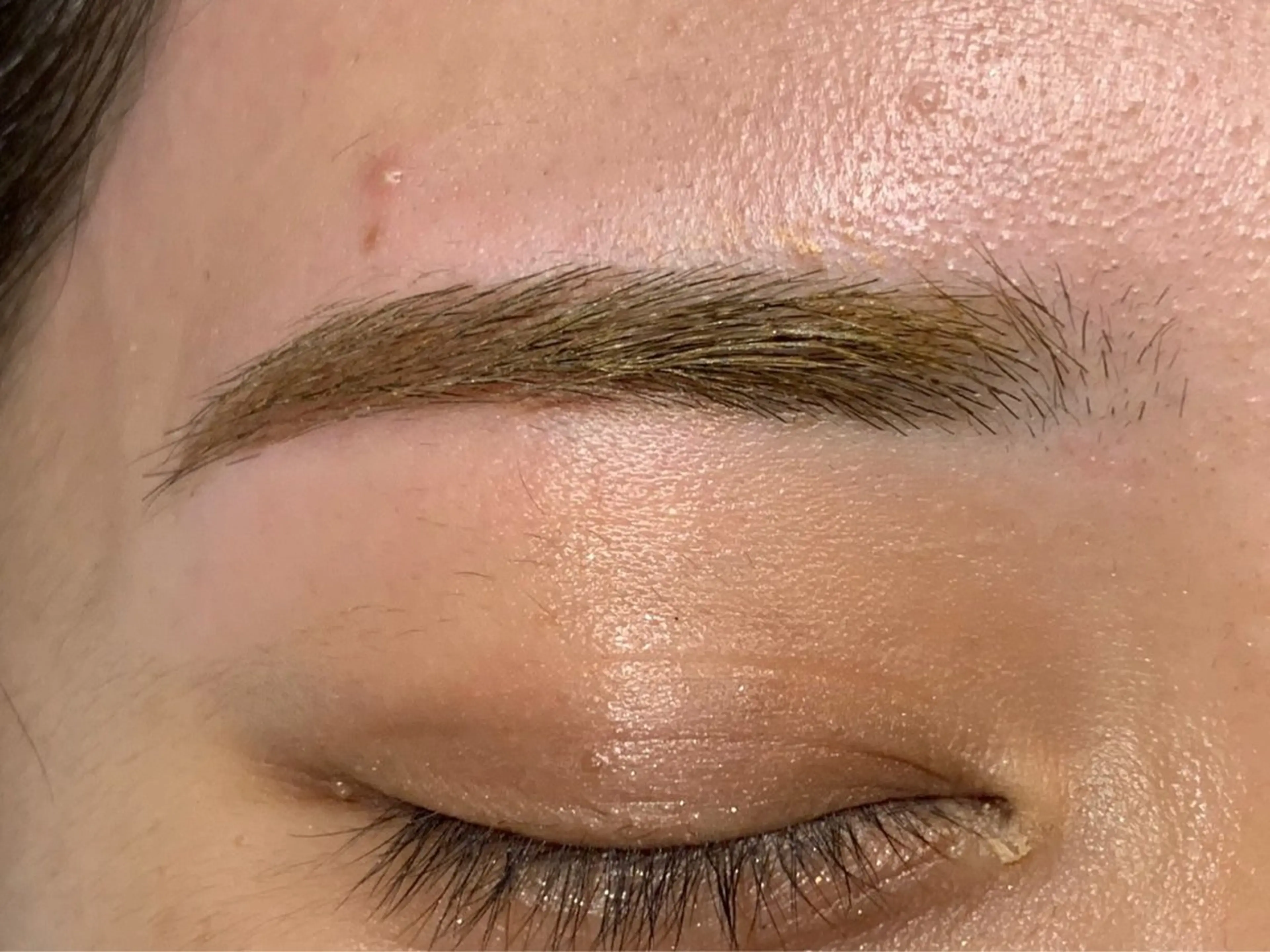 アイブロウ Mylamination所属・ゆーな ‎🎀 浅草のマツエク・マツパデザイン