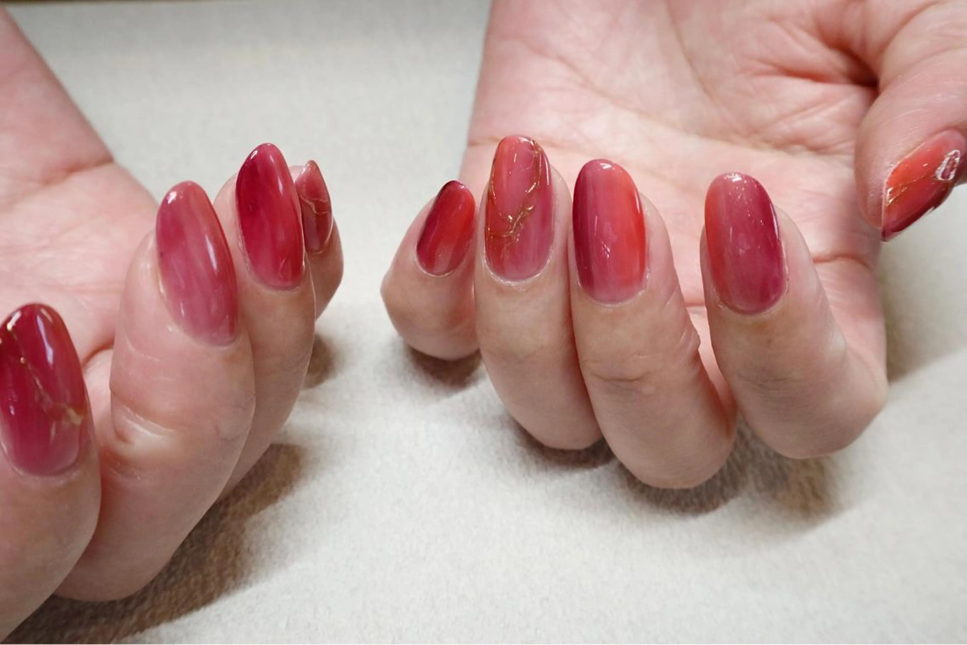 ネイル ハンドネイル 小河 仁美のネイルデザイン