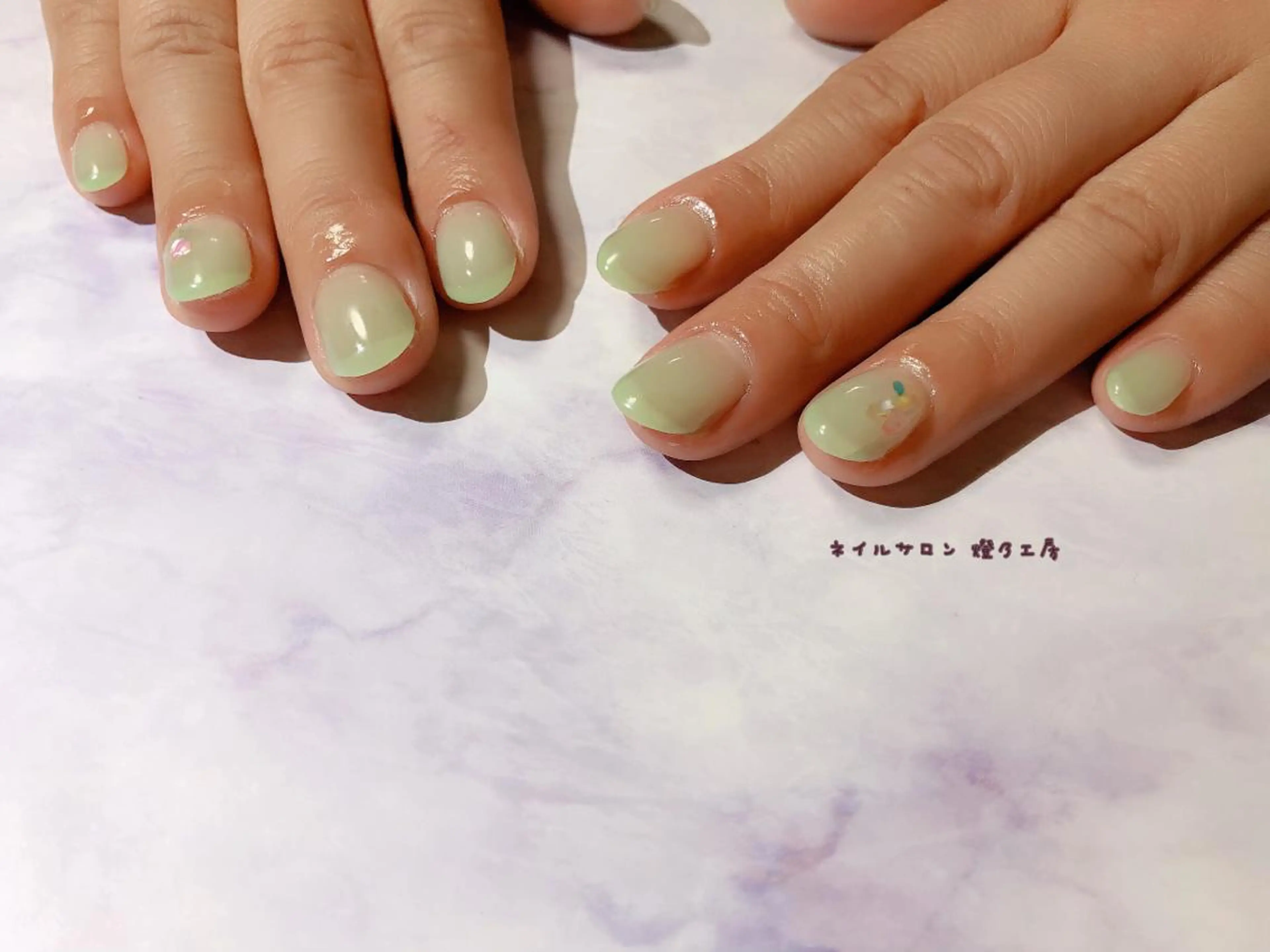 ネイル 伊藤 美里のネイルデザイン