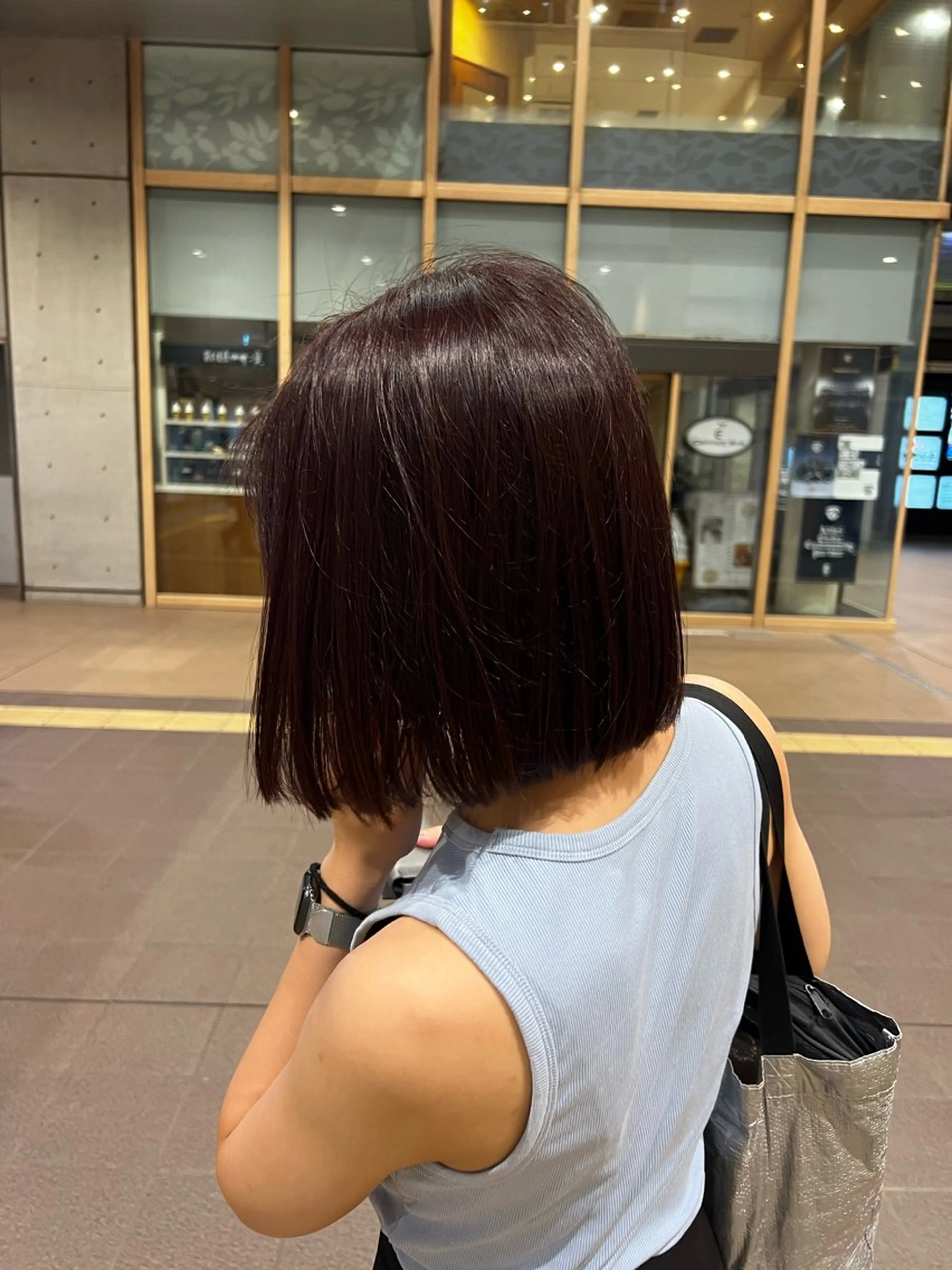 ショート カラー ブリーチ ダブルカラー ブリーチなしカラー ヘアカラー トリートメント SYS by fit /HONOKAのヘアスタイル