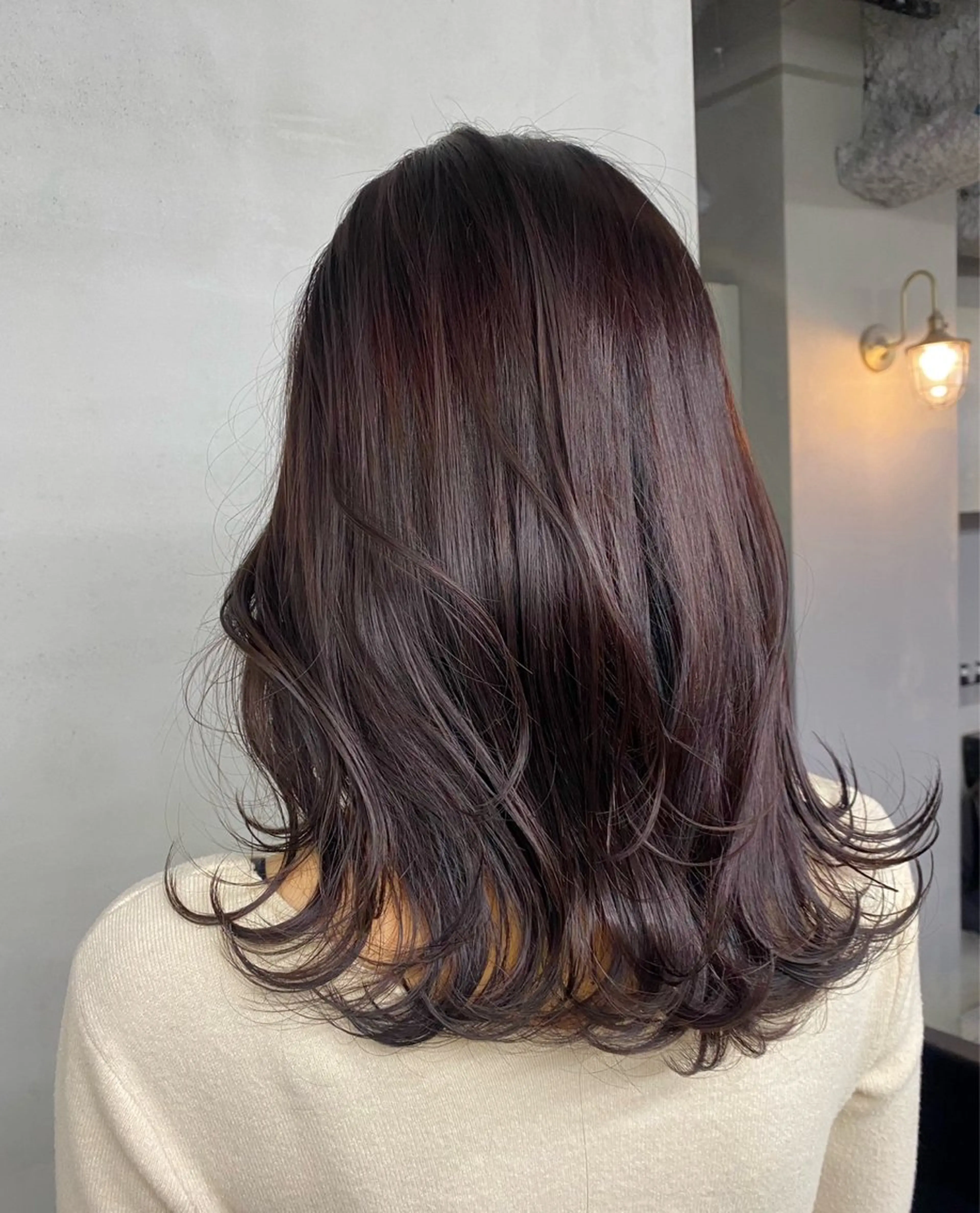 セミロング カラー ヘアカラー 新宿/韓国ヘア/ 髪質改善ストレートのヘアスタイル