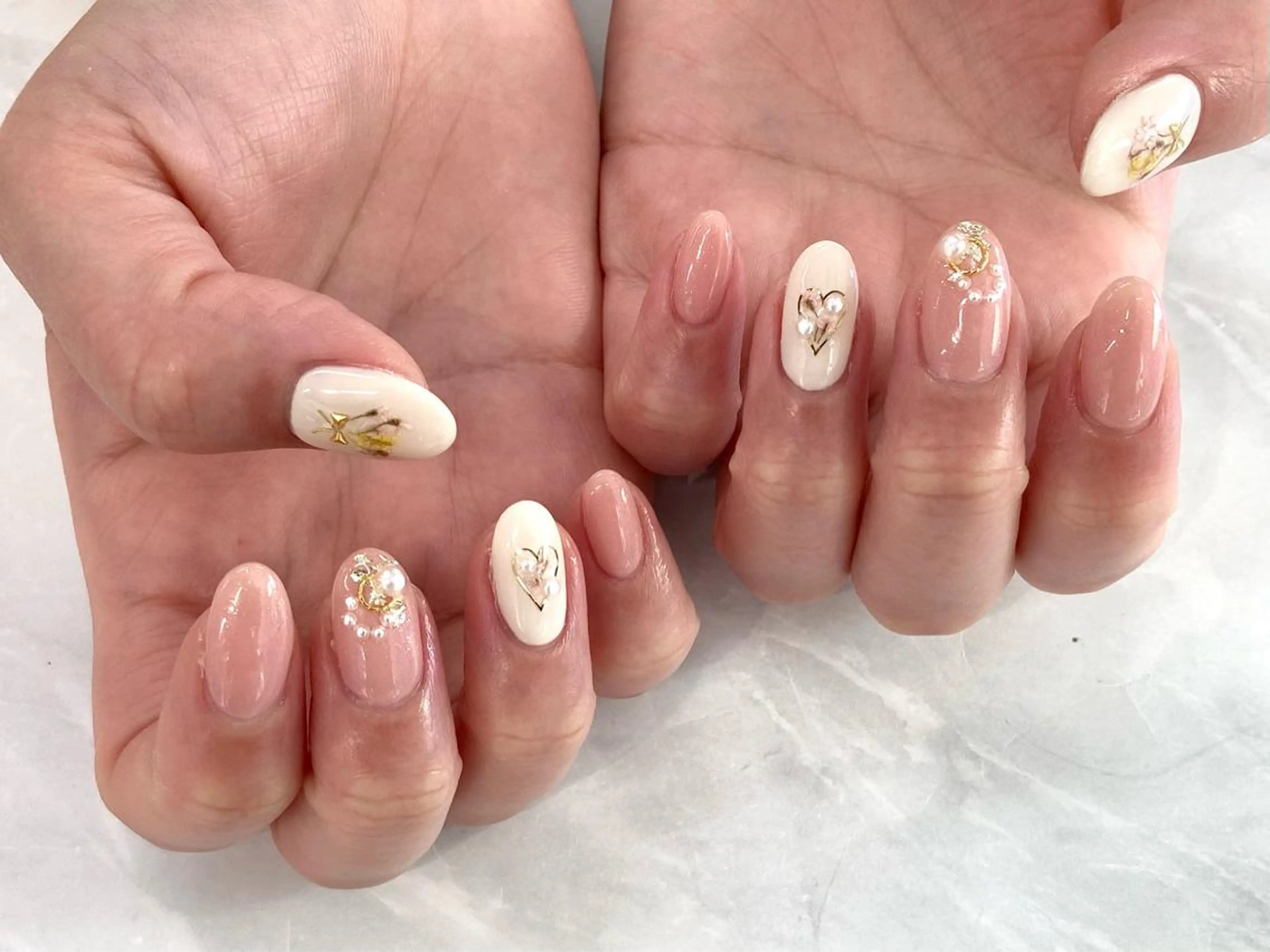 ネイル KODA308 Saoriのネイルデザイン