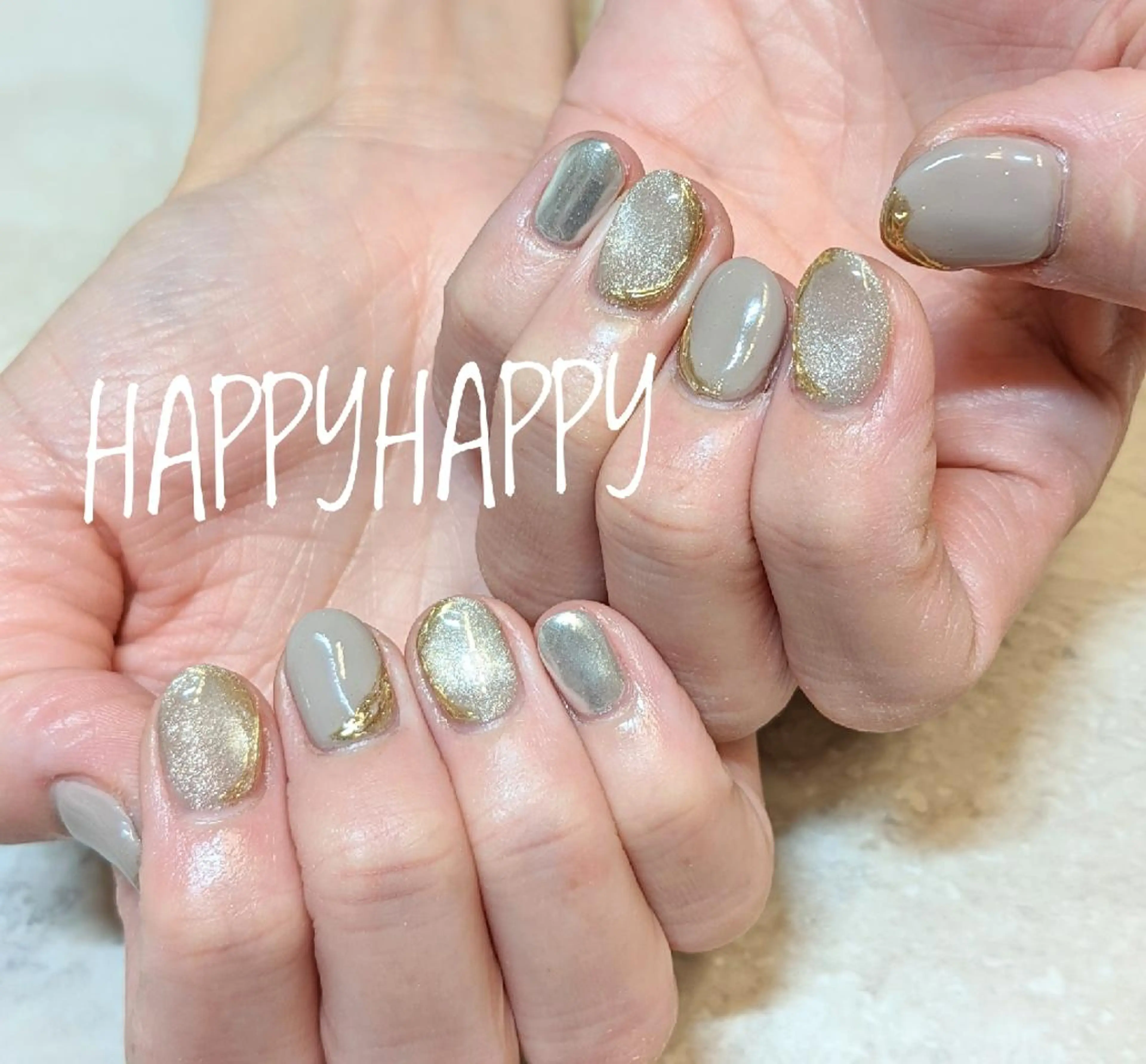 ネイル HAPPY HAPPYのネイルデザイン