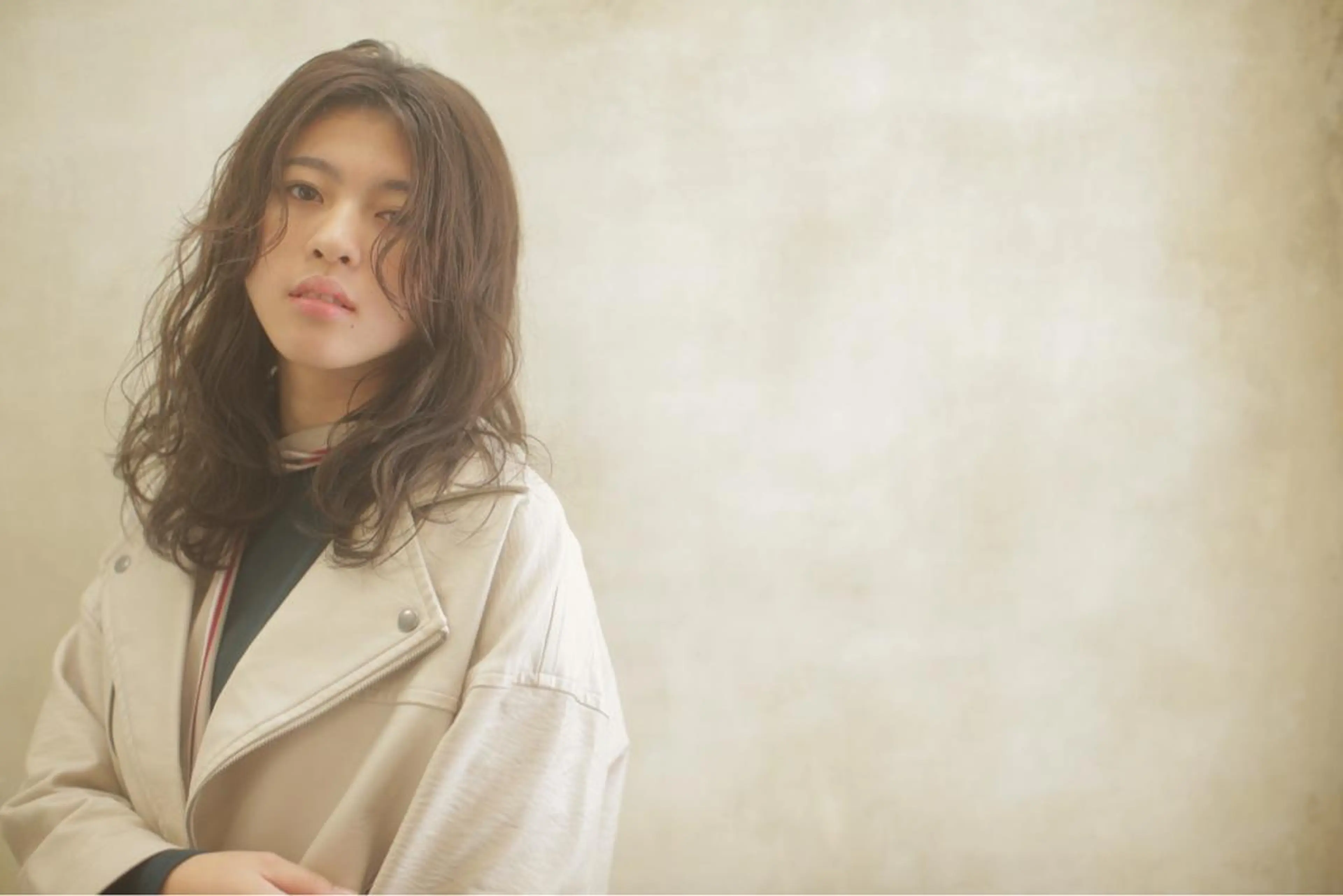 セミロング パーマ カット パーマ トリートメント 心斎橋 美髪職人　近江のヘアスタイル