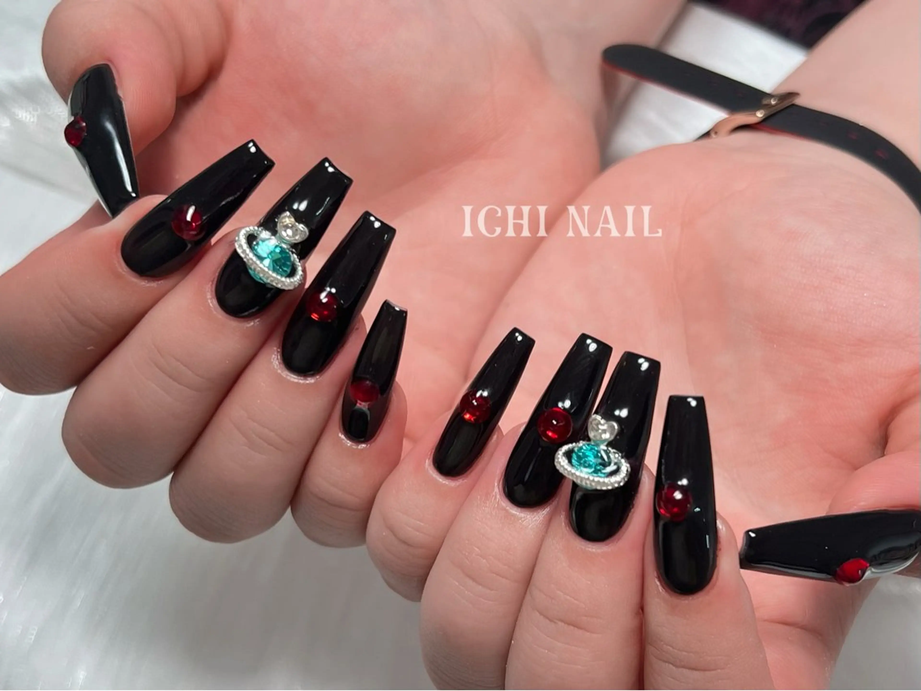 ネイル ハンドネイル 🧚🏻‍♀️ NOHA🎀のネイルデザイン