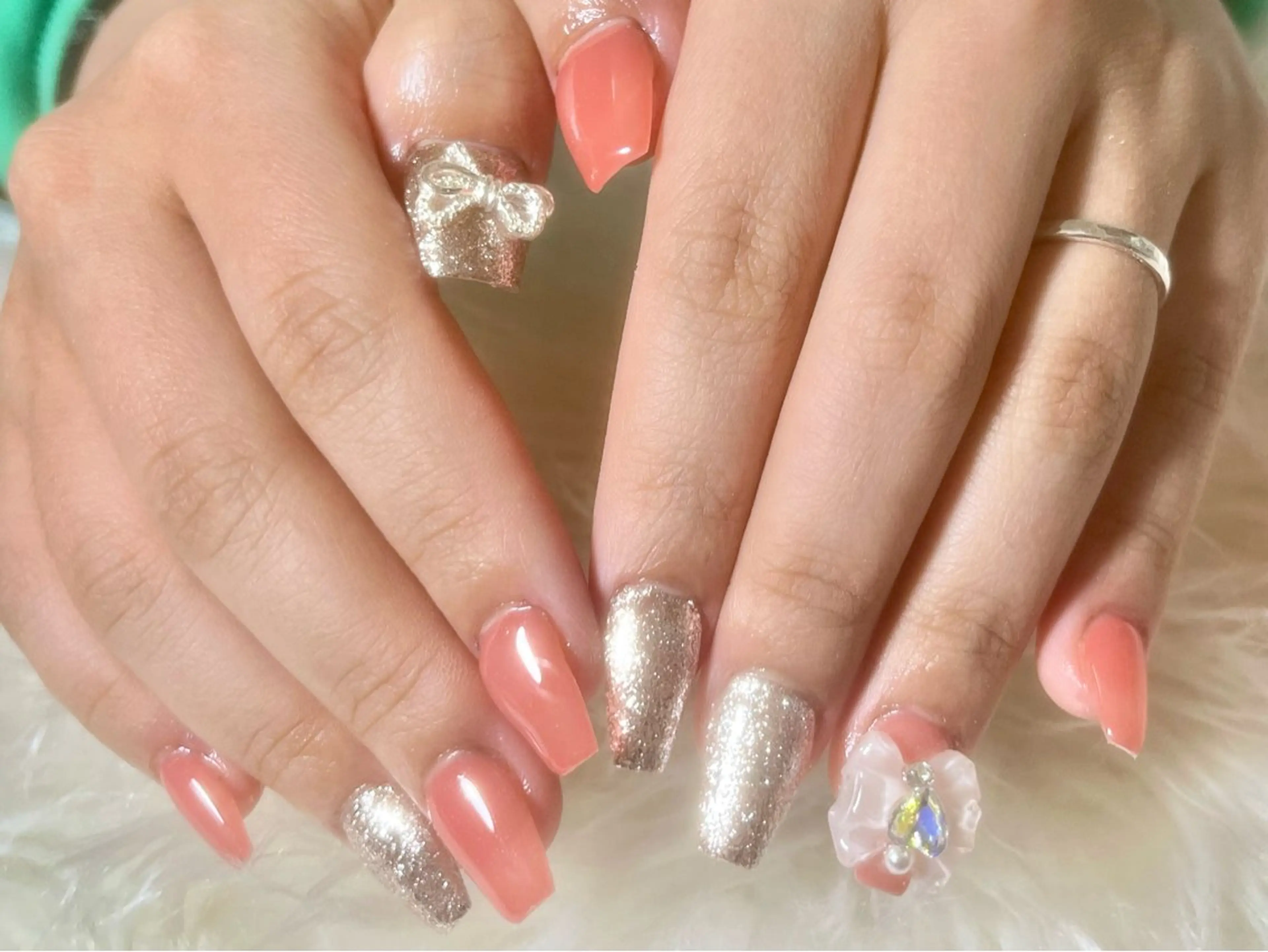 ネイル hohomi .のネイルデザイン