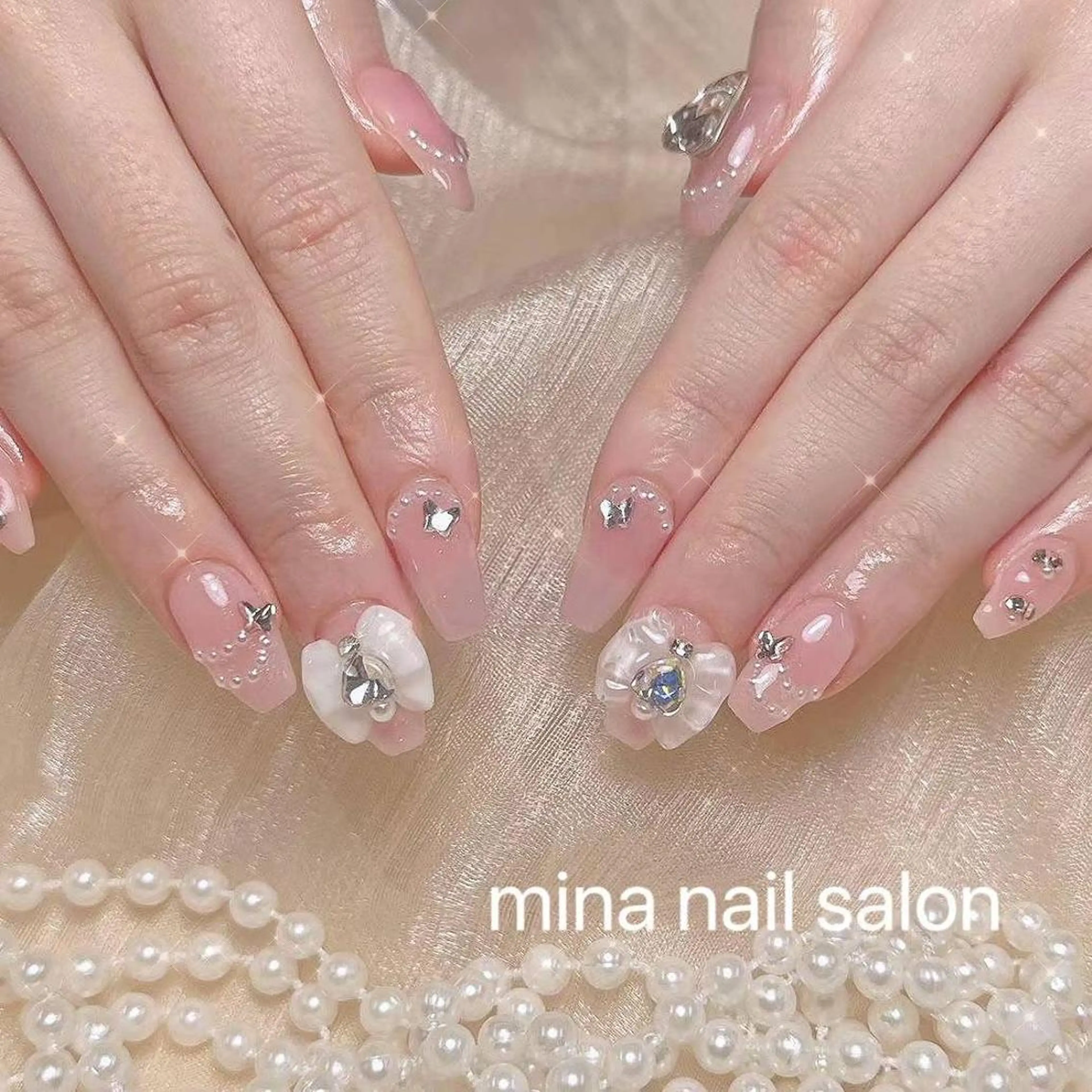 ネイル 長さ出し フットネイル フレンチネイル ガラスフレンチ 韓国ネイル 🐾みき 🧸のネイルデザイン