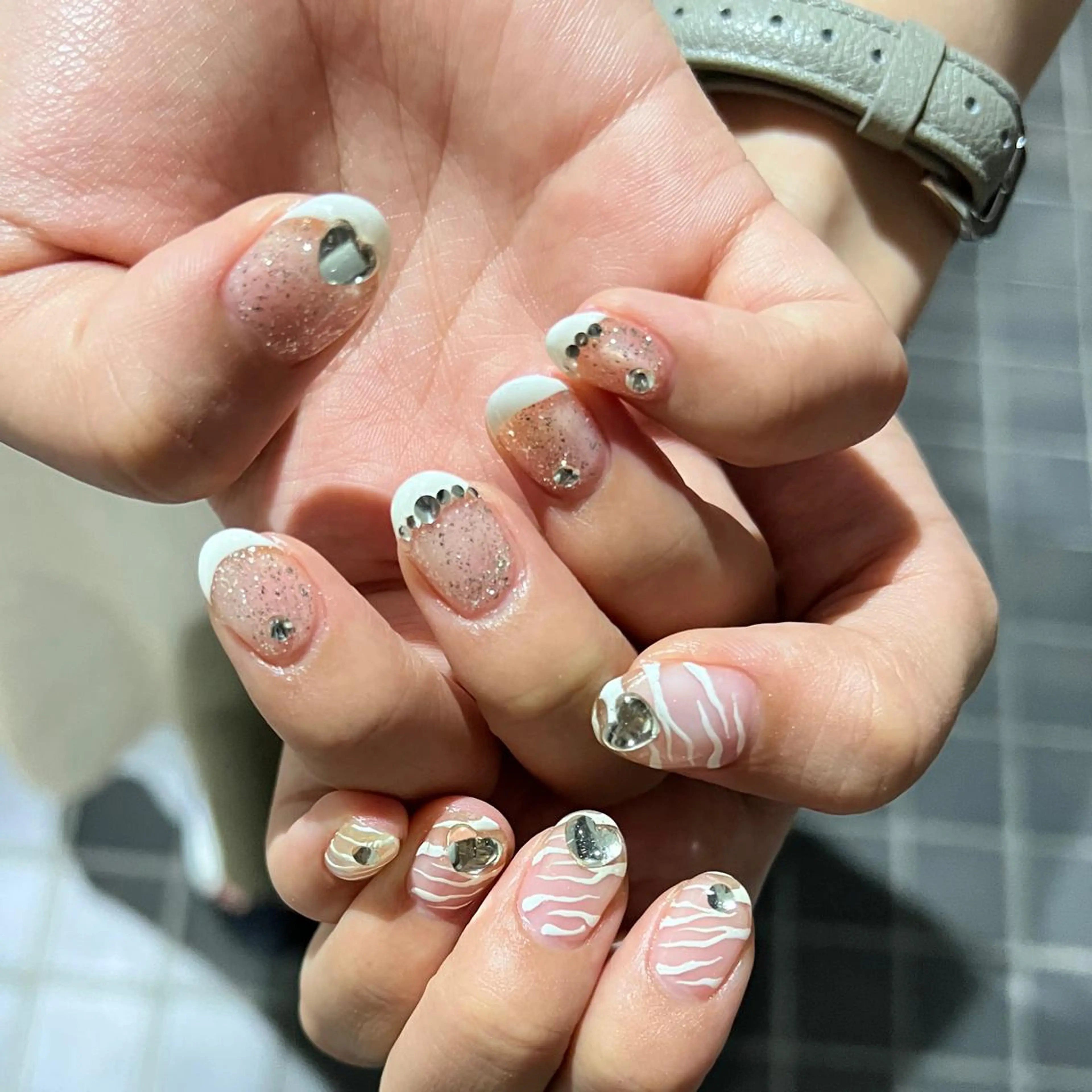 ネイル ハンドネイル 河野 弥月のネイルデザイン