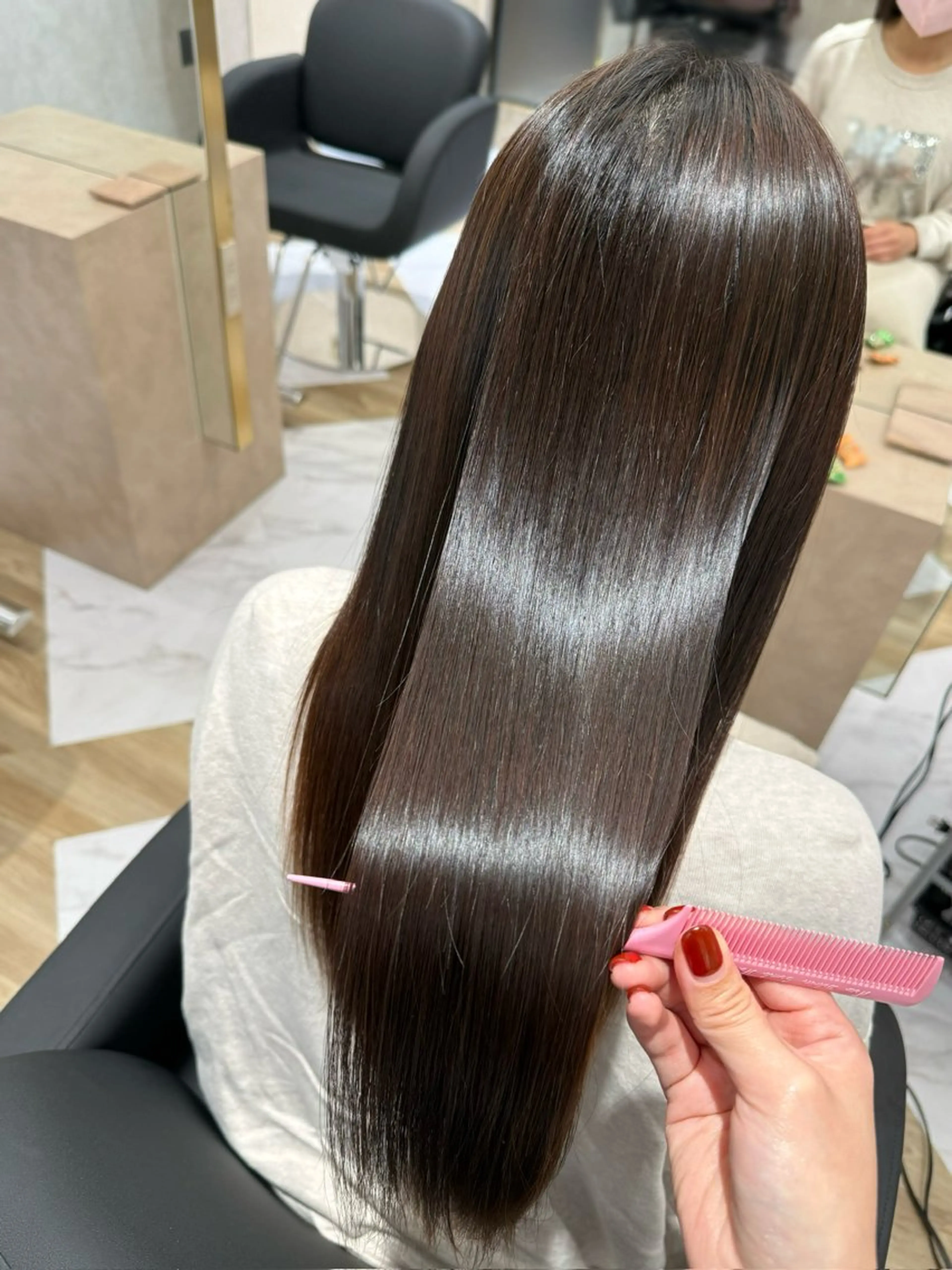 ロング 透明感カラー／ natsukiのヘアスタイル