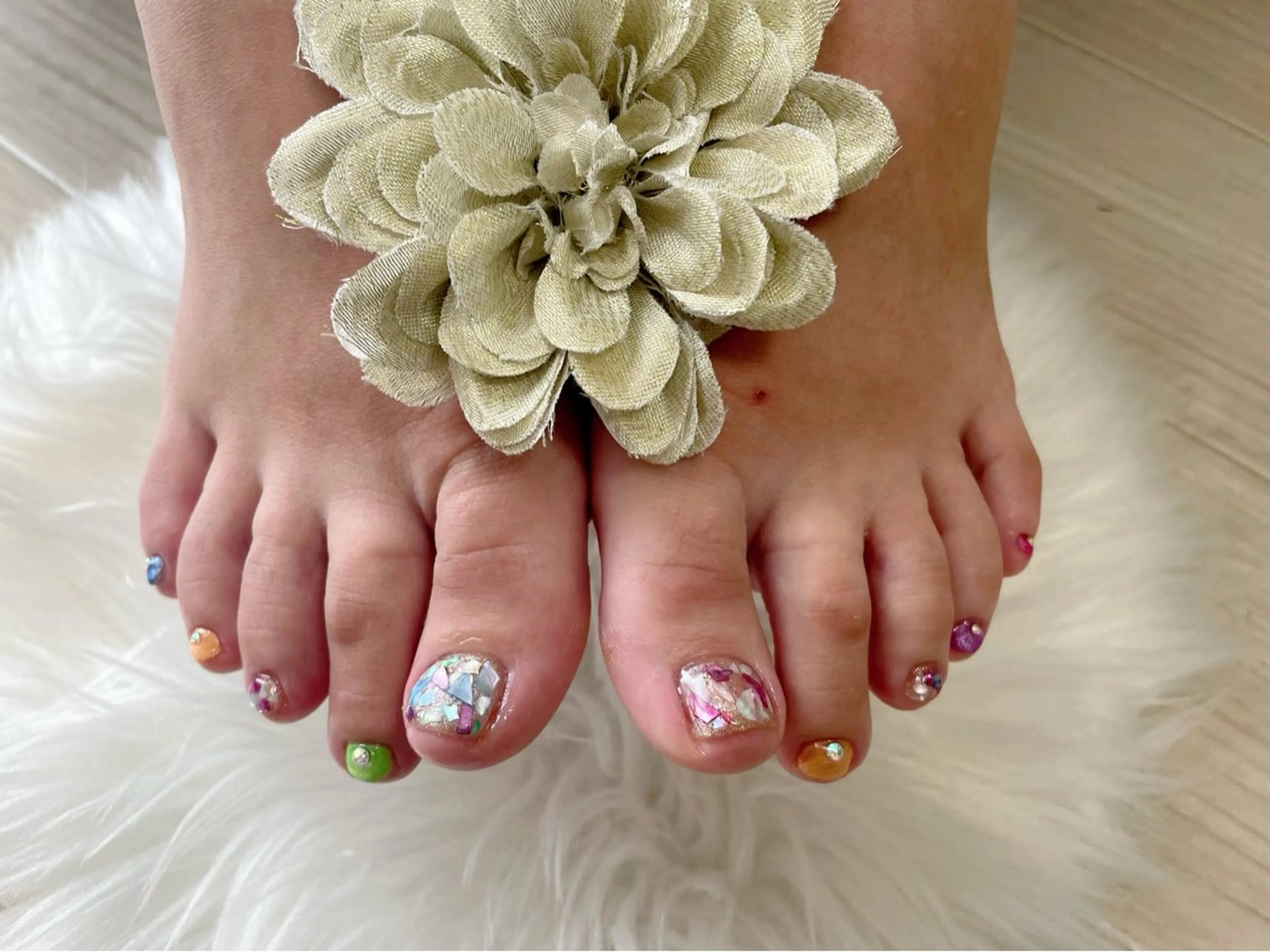 ネイル フットネイル ネイル・エステサロンUILANI所属・ネイル・エステサロン UILANIのネイルデザイン