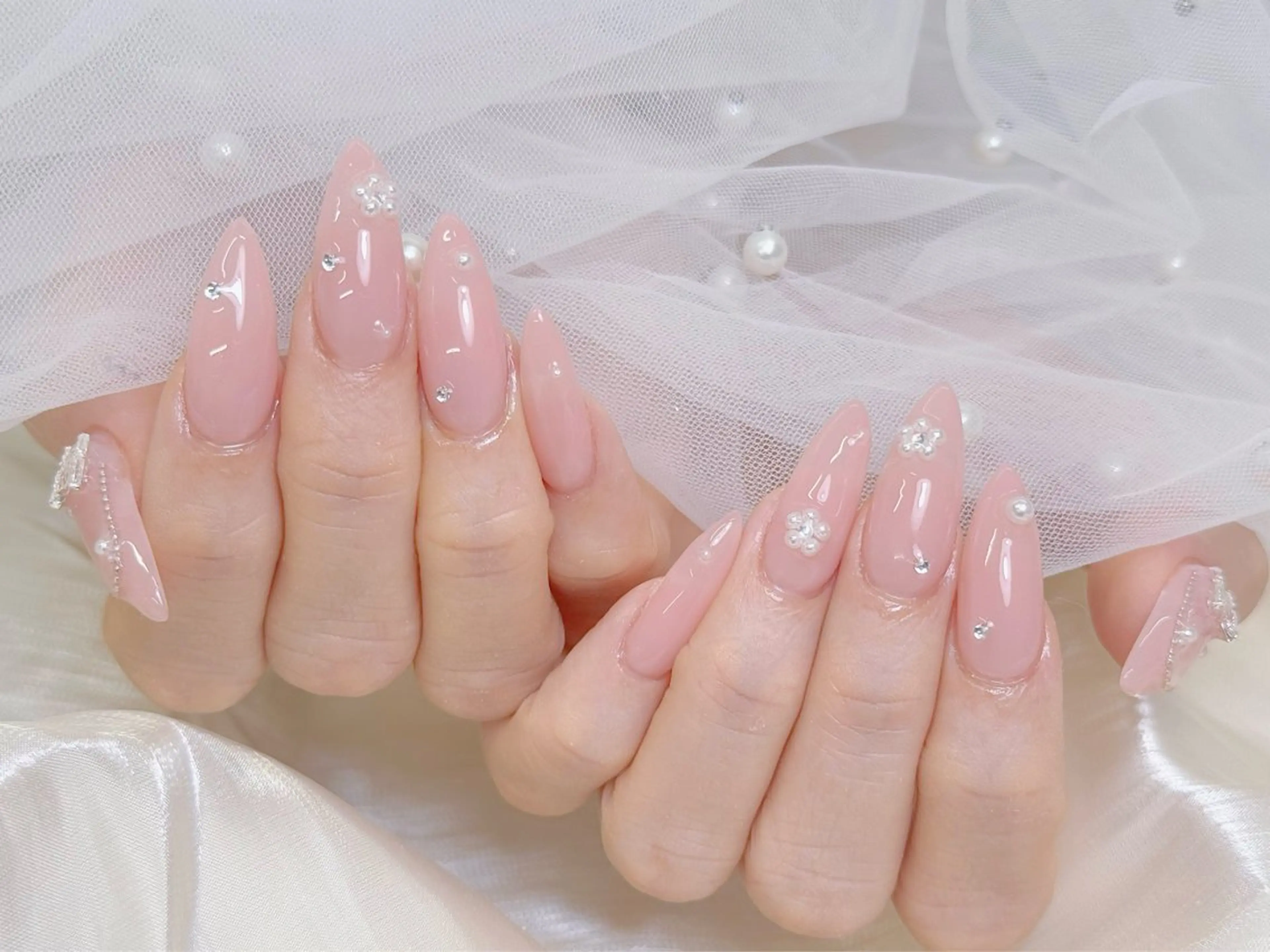 ネイル lucky nail 歌舞伎町のネイルデザイン