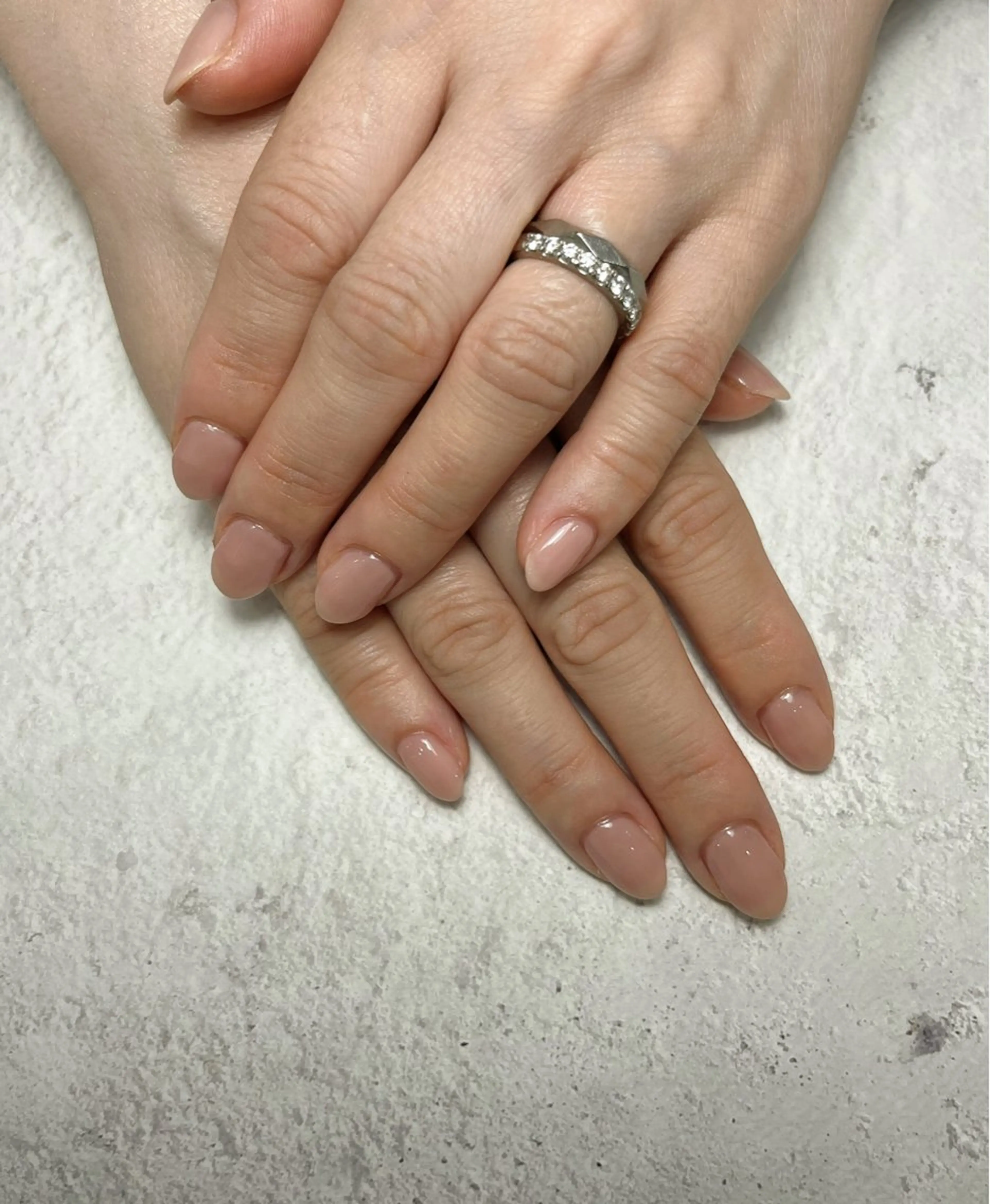 ネイル ERFOLG　GINZA横浜駅店所属・ERFOLG横浜店 石橋しのぶのネイルデザイン