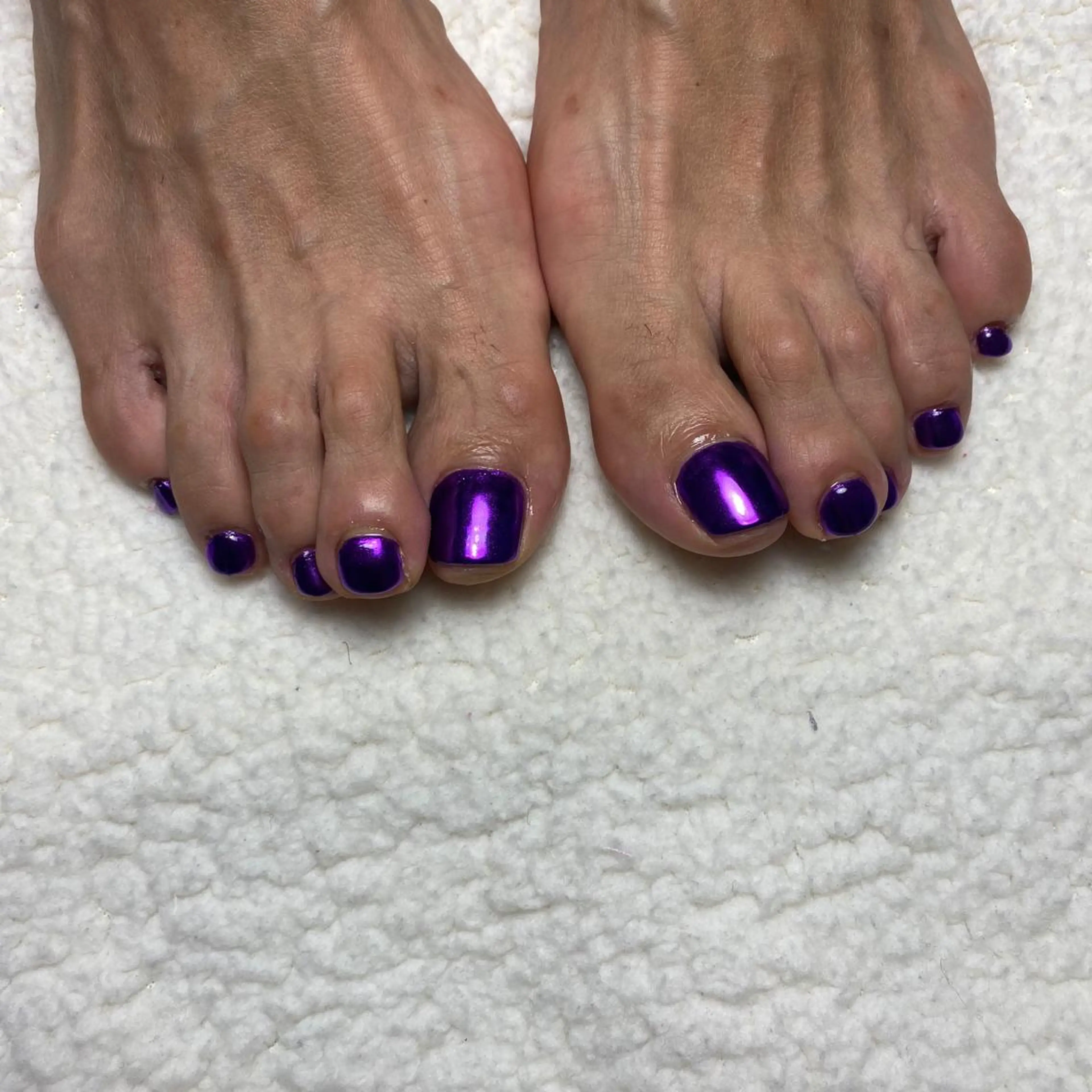 ネイル フットネイル ミラーネイル パープル フットネイル COCO+所属・COCO +のエステ・リラクイメージ