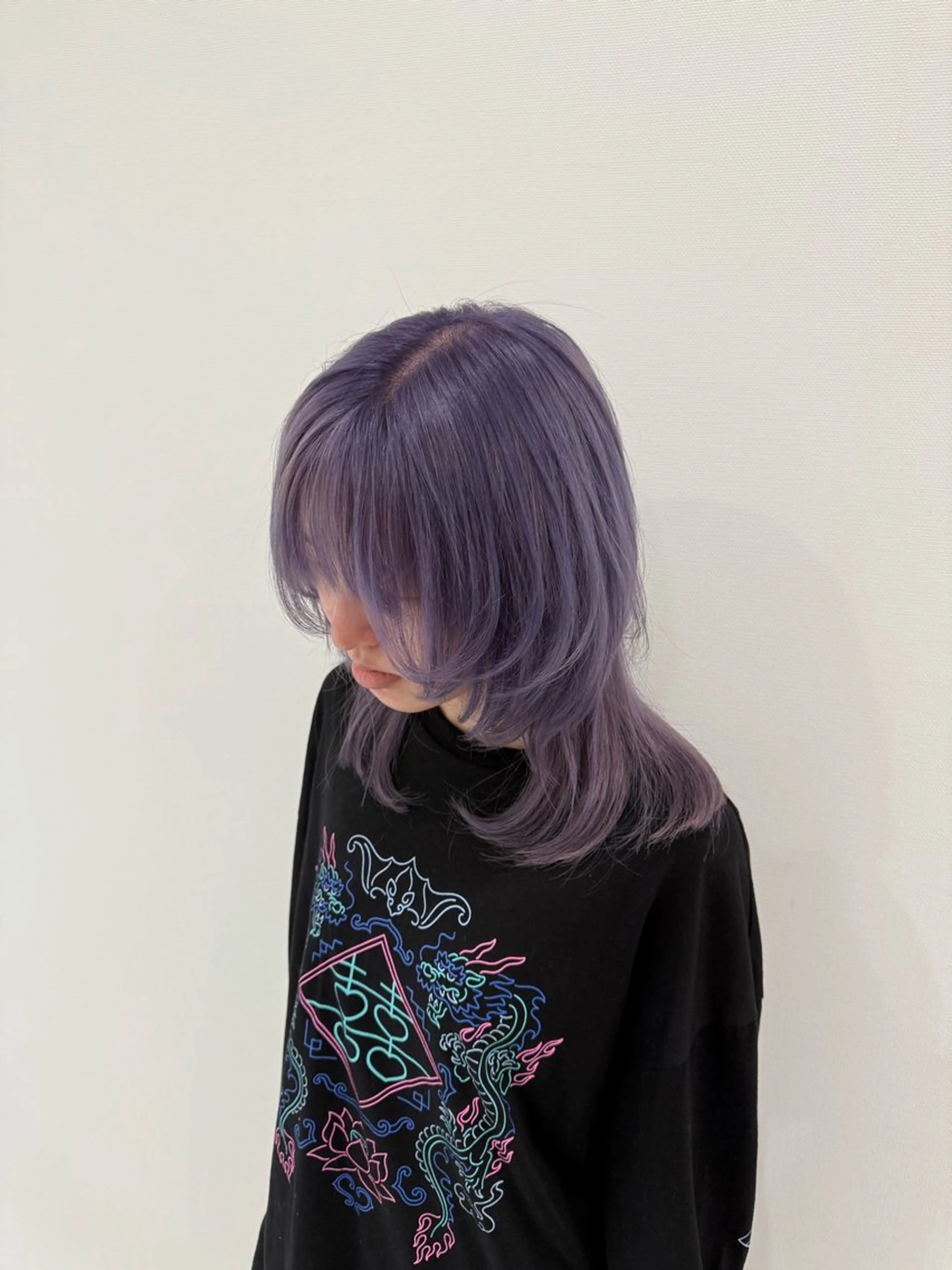 ミディアム カラー ブリーチ ラベンダーカラー カット ヘアカラー 韓国ヘア　野々山 ゆうとのヘアスタイル