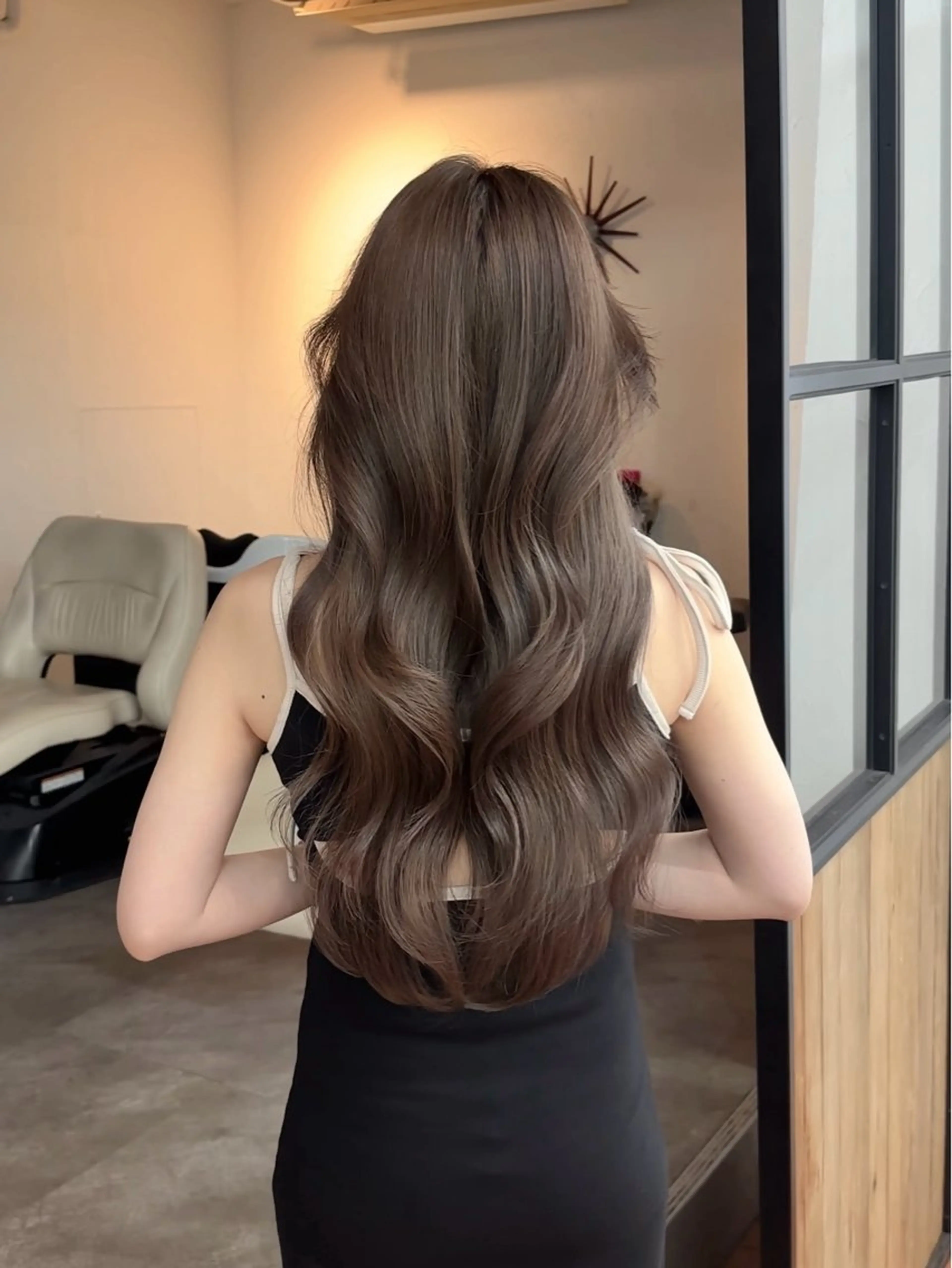 ロング ♦ブリーチなしカラー ×レイヤー♦中島良太のヘアスタイル