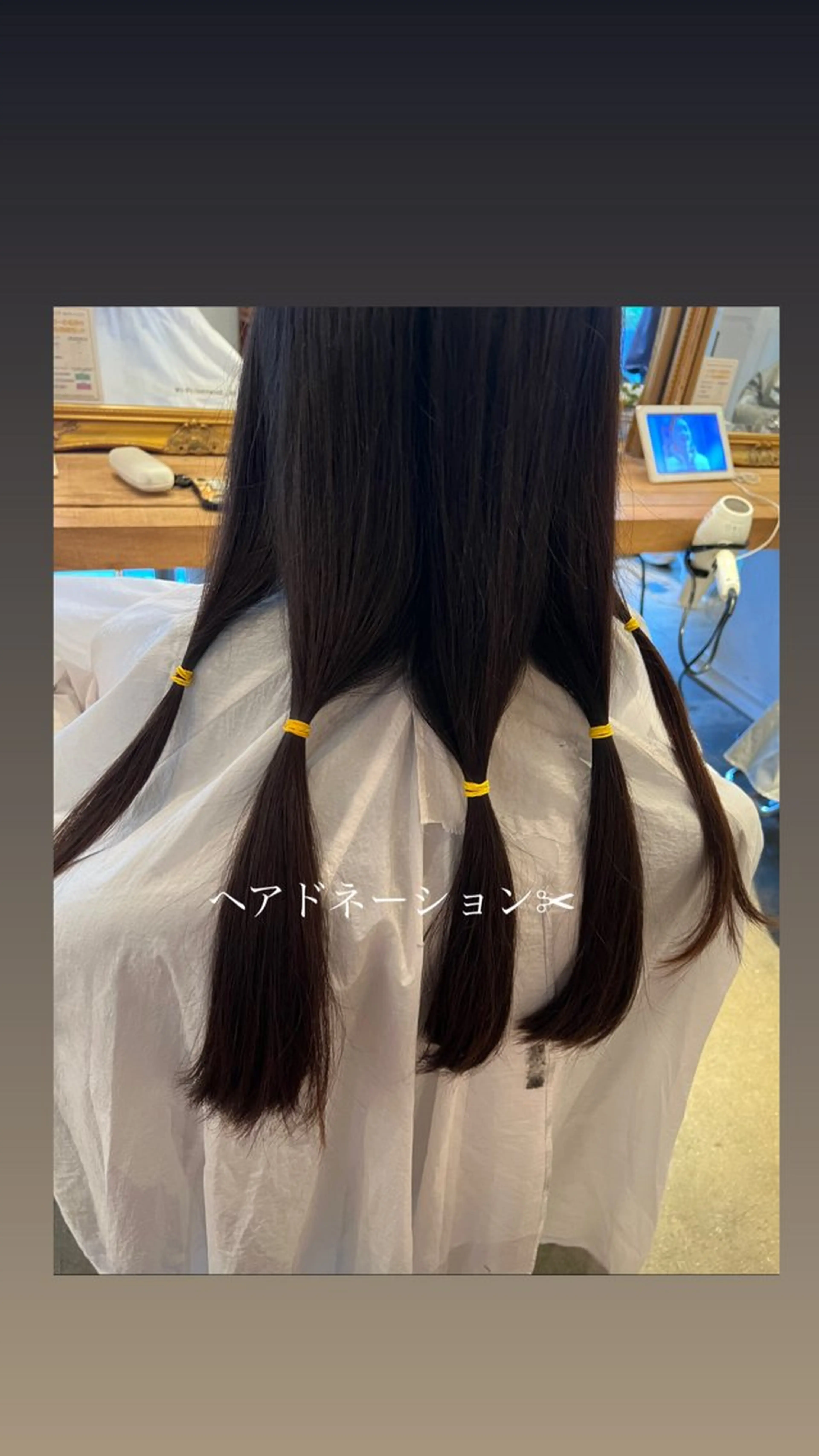 セミロング カット ハイライト/インナー /ブリーチ/レイヤーのヘアスタイル