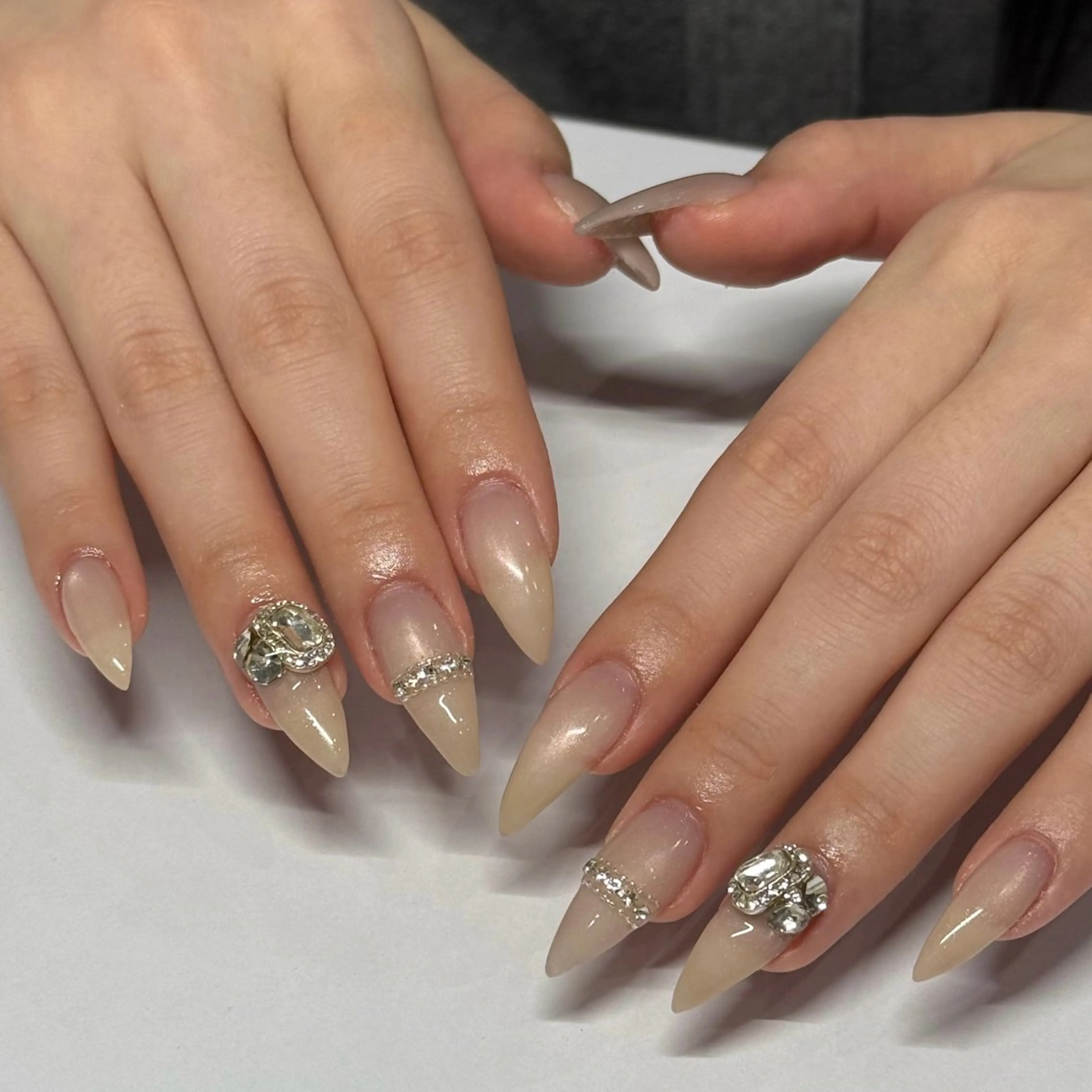 ネイル マグネットネイル Babel北堀江店所属・ワンホンネイル北堀江 りさ⟡.·*.のネイルデザイン