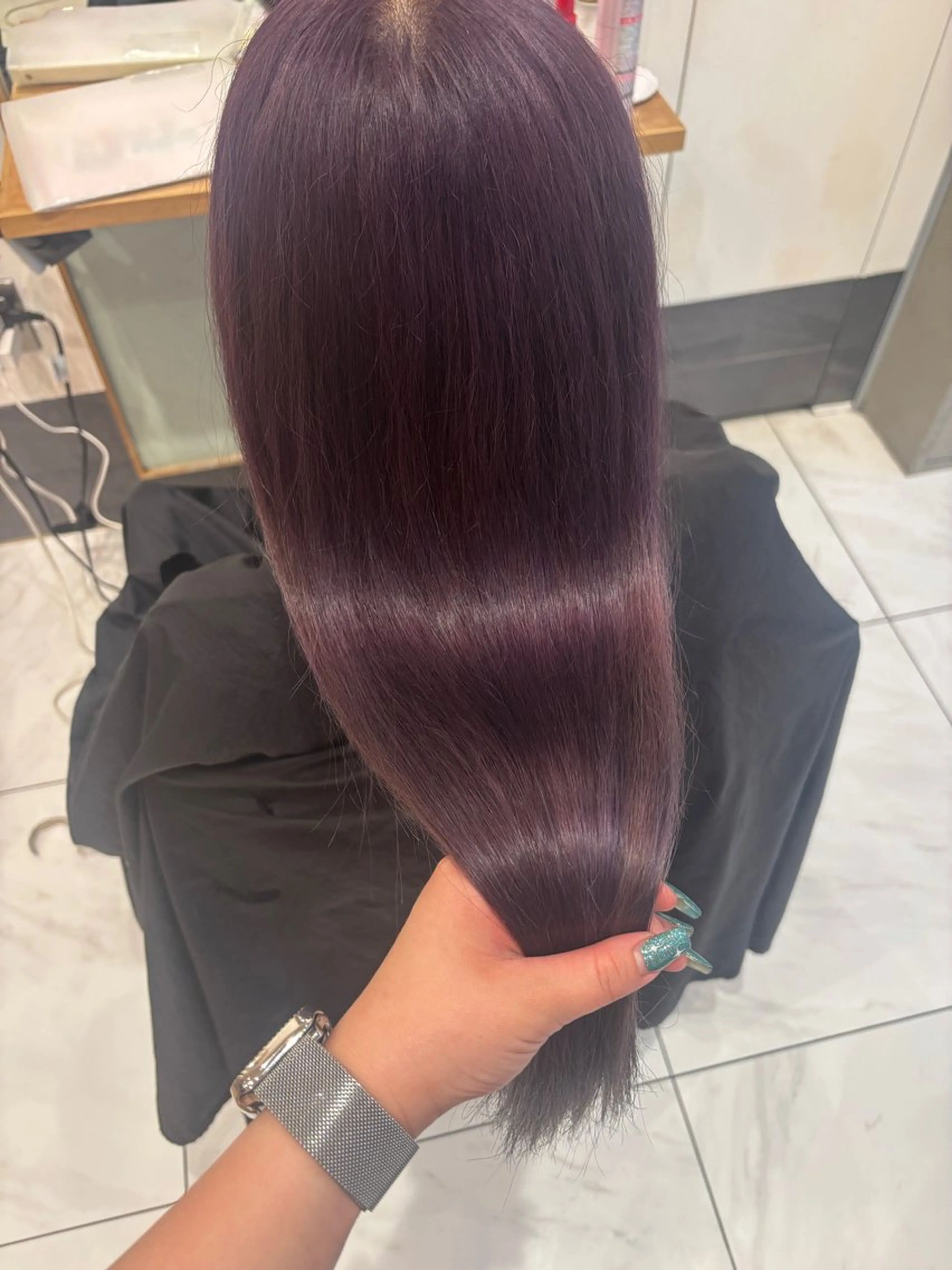 ロング カラー カット ヘアカラー ️🩵RINKA/ ハイトーンカラー🩵のヘアスタイル