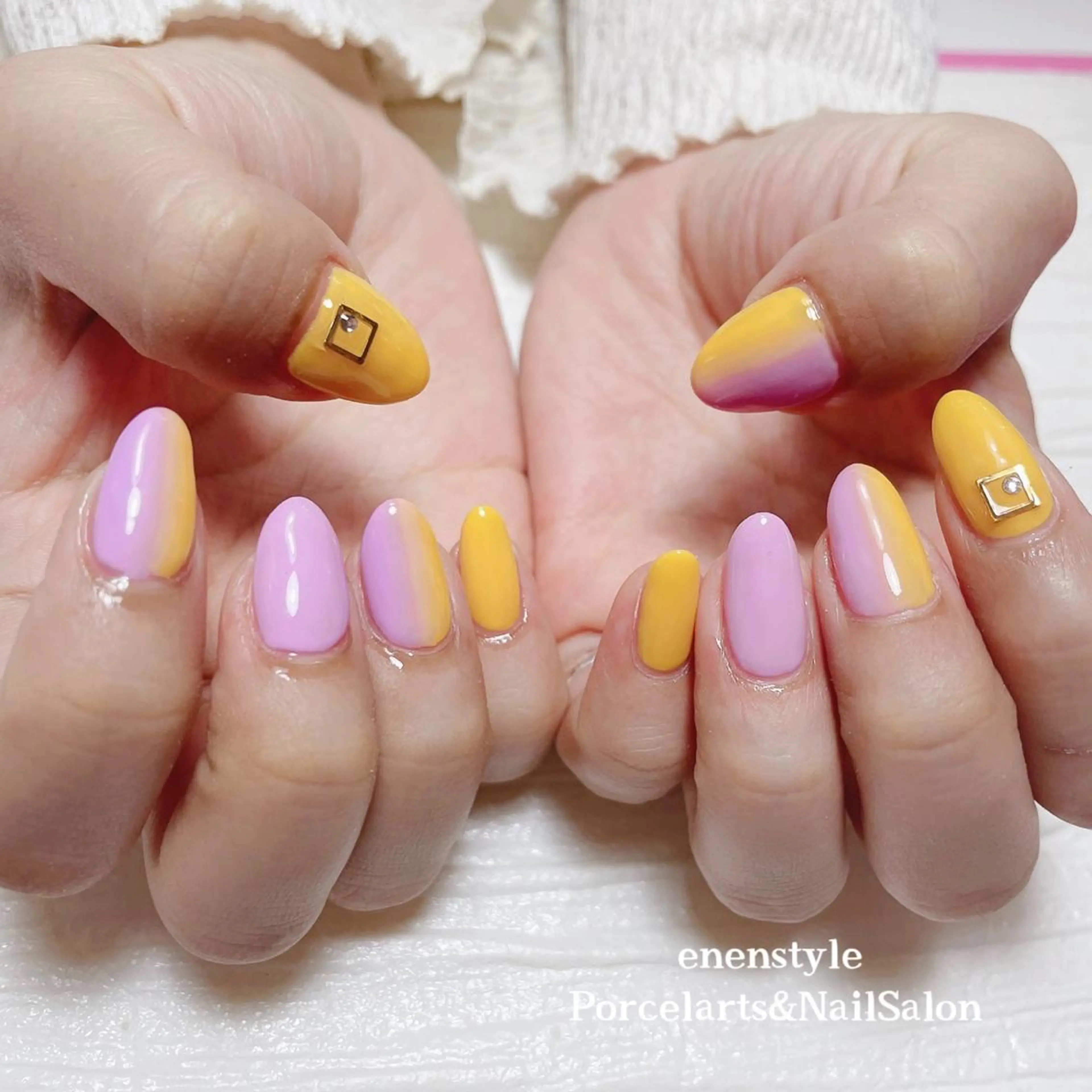 ミディアム ネイル 👑enen style👑のネイルデザイン