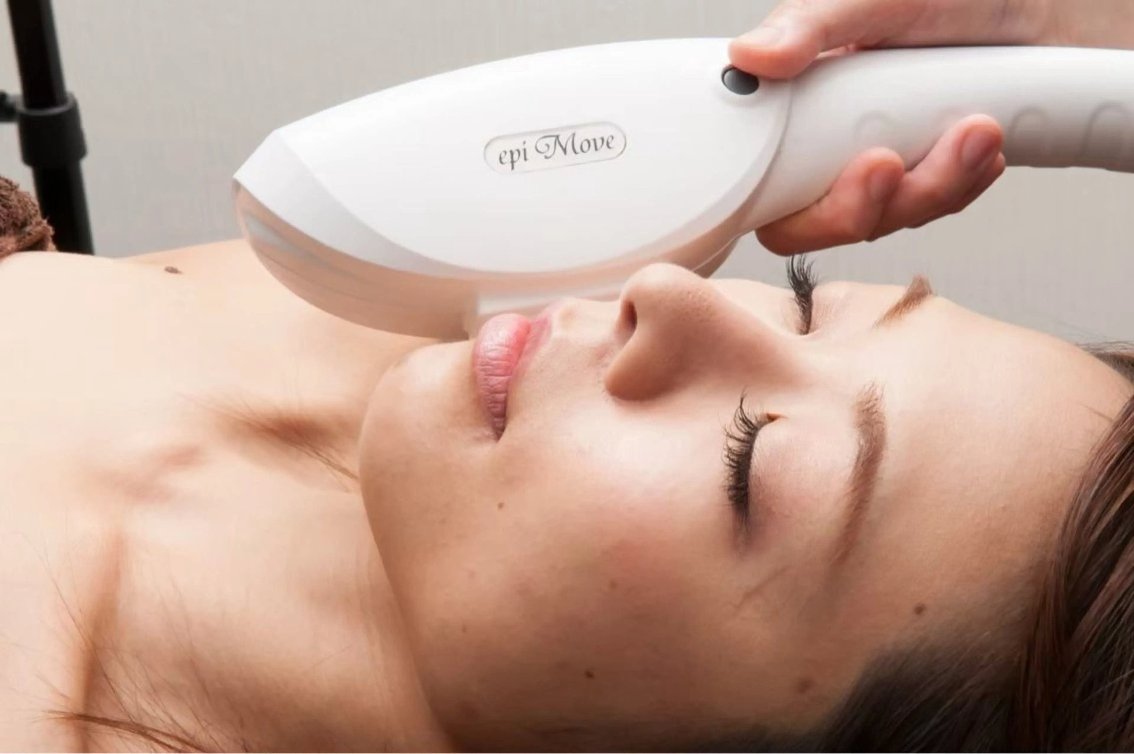 【初回全身脱毛+顔】ホットジェルでヒヤッと感無し◎通常￥11500→☆ご新規様￥5480-☆の写真