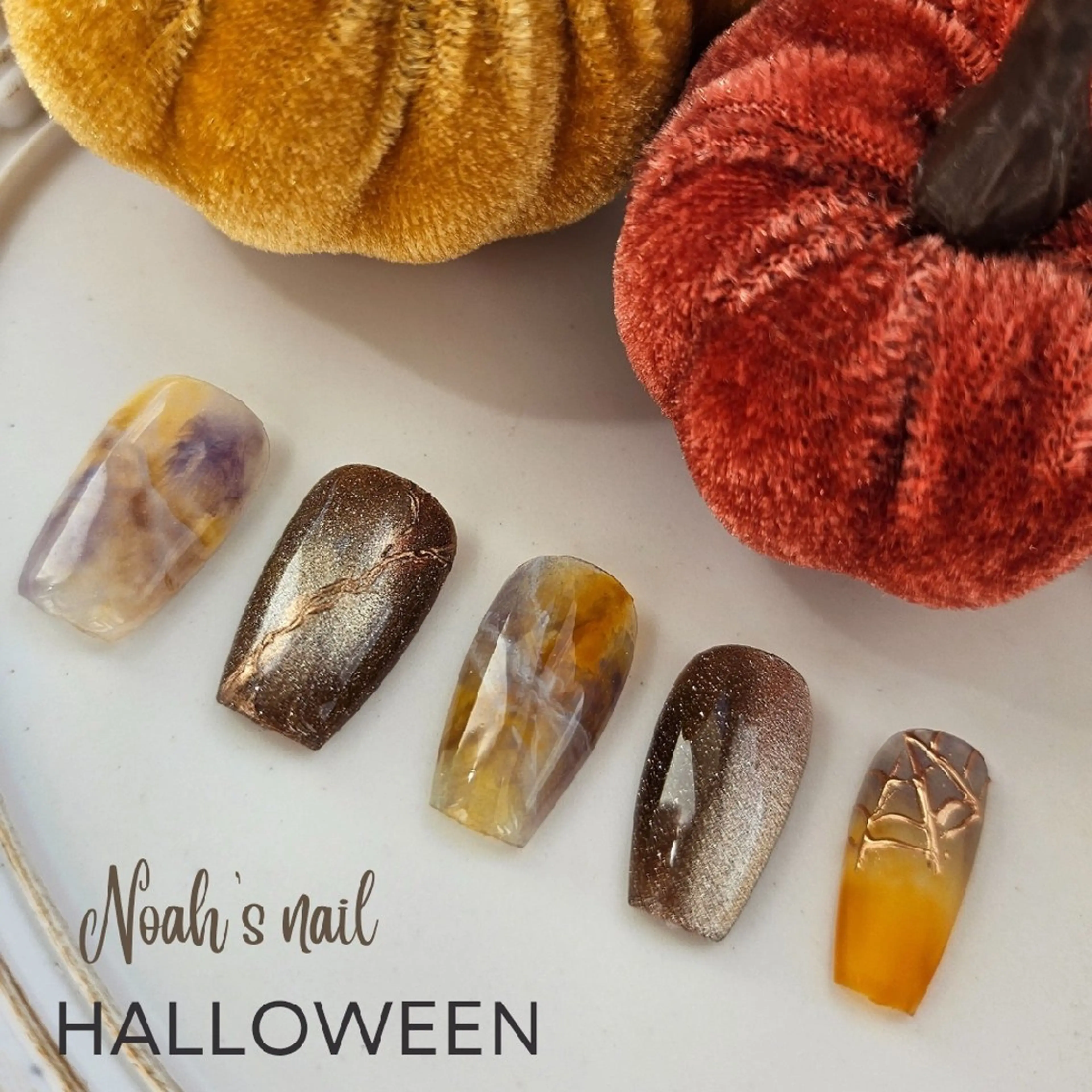 ネイル ハロウィン マグネットネイル ハンドネイル Noah'snail   のネイルデザイン