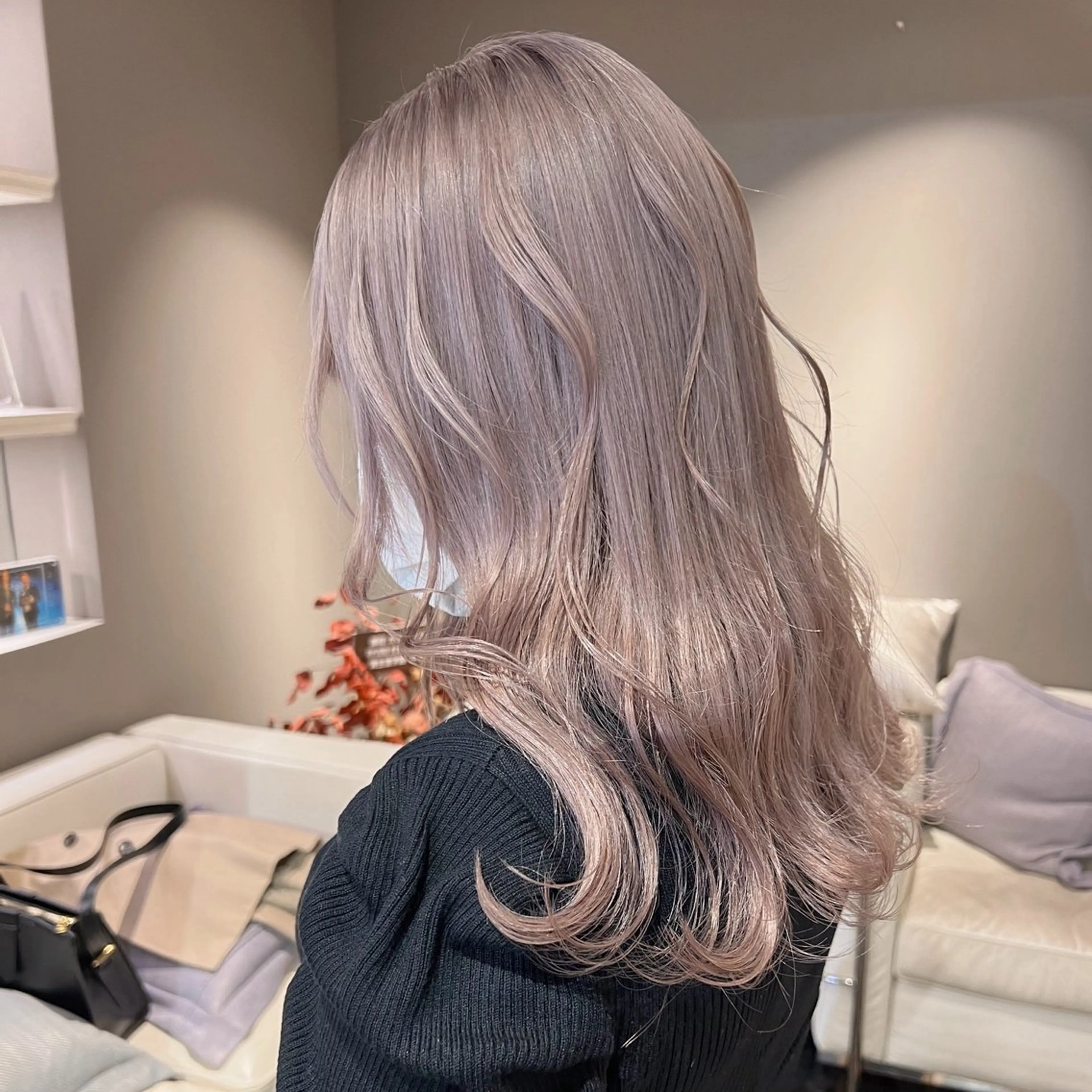 ミディアム カラー ベージュカラー ブリーチ ケアブリーチ ミルクティーベージュ レイヤーカット/ボブ 韓国ヘア🪄REN.のヘアスタイル