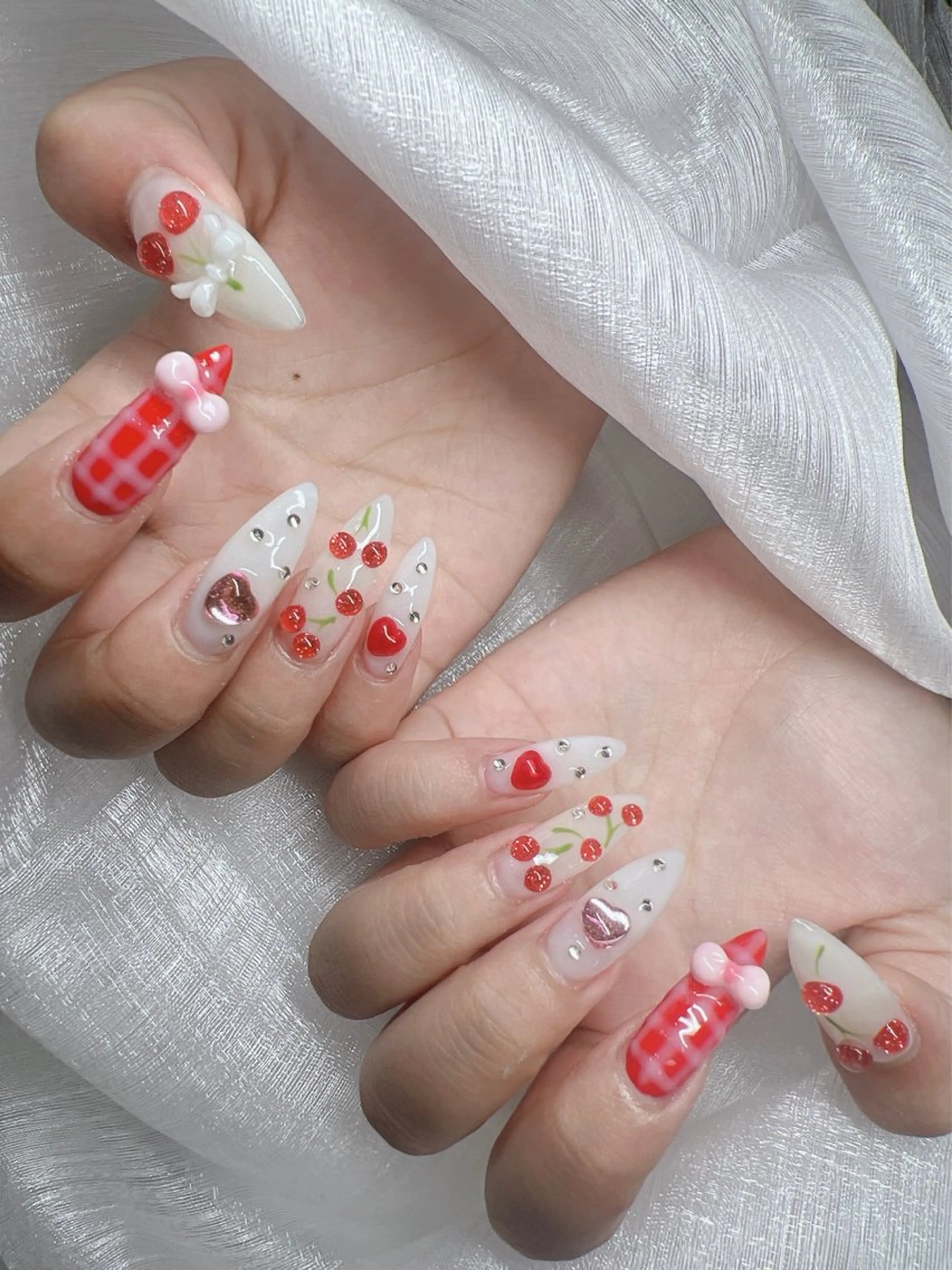 ネイル 長さ出し グラデーション キラキラネイル マグネットネイル ニュアンスネイル Lee Nails チップ長さだし専門店のネイルデザイン