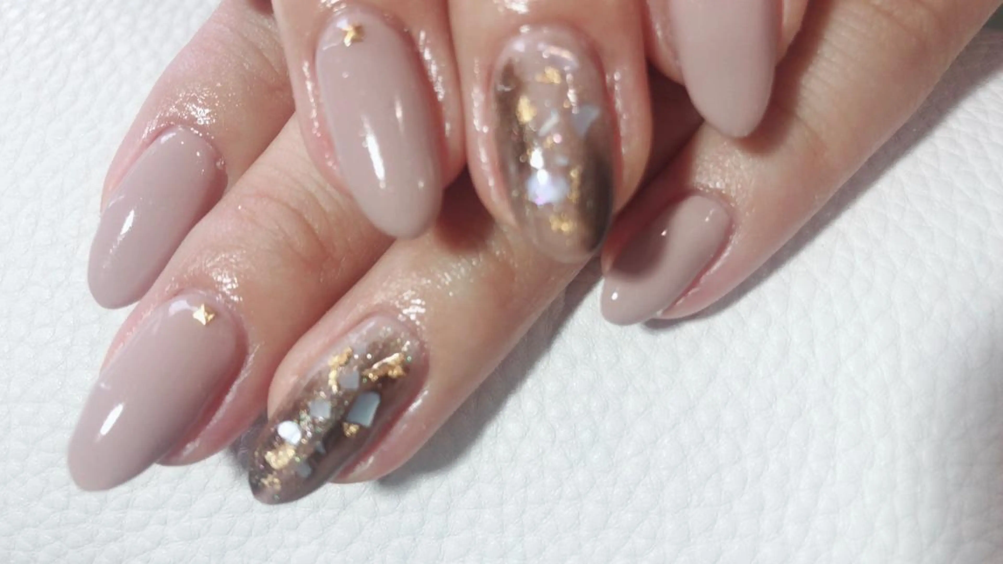 ネイル ハンドネイル J. NAILのネイルデザイン