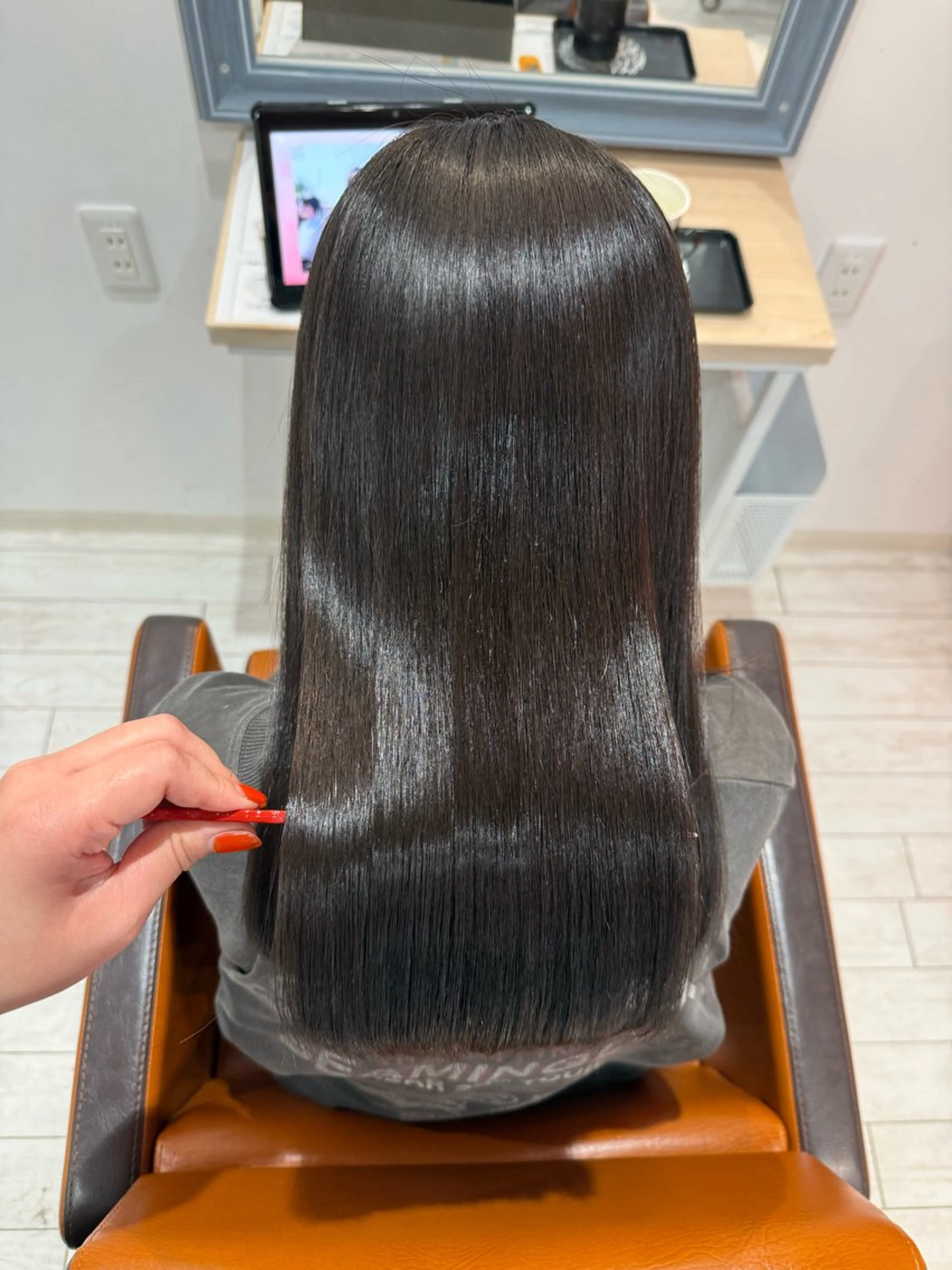 ミディアム カット 縮毛矯正 トリートメント 🍊髪質改善🍊縮毛 矯正🍊濱野紗奈🍊のヘアスタイル