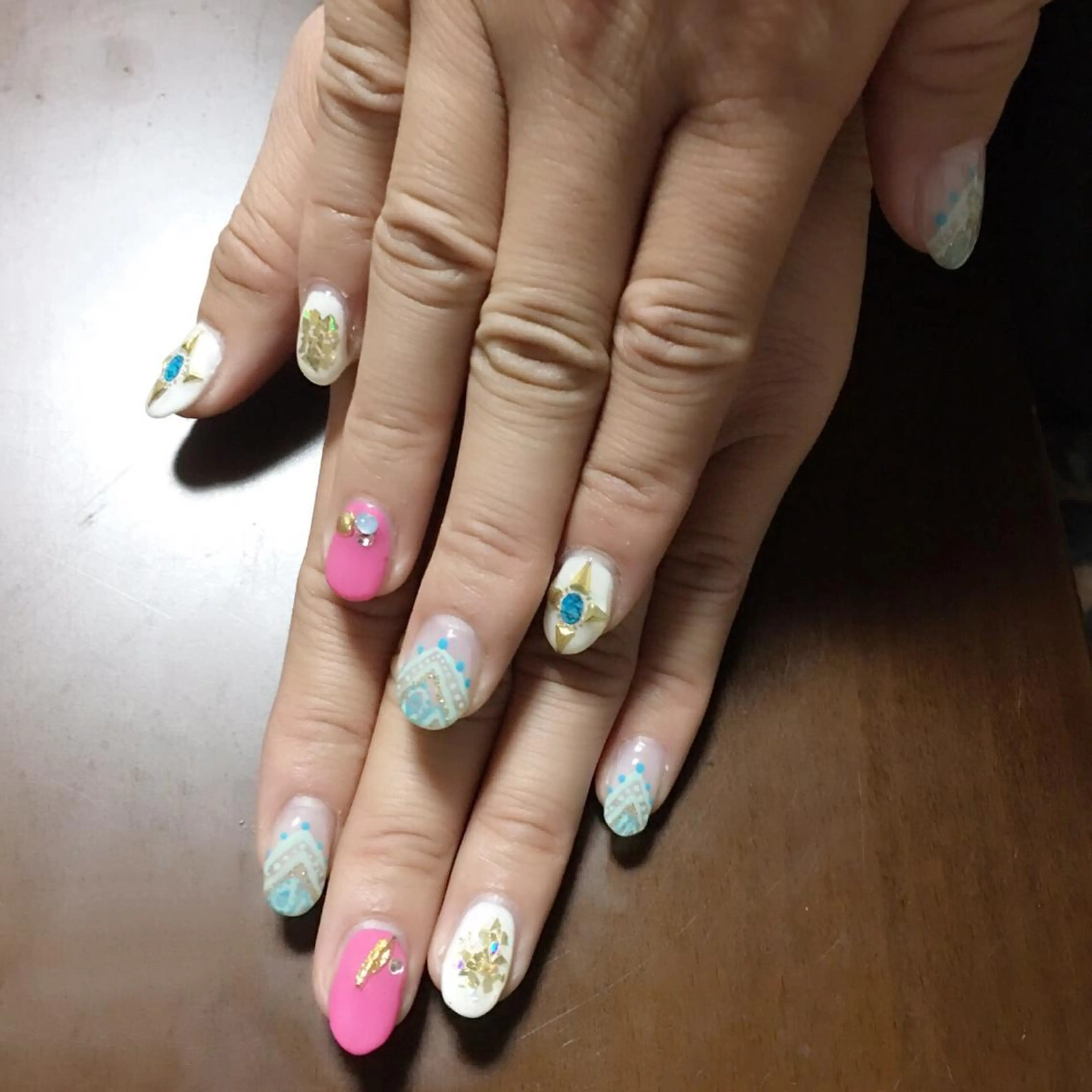 ネイル 藤 あやのネイルデザイン