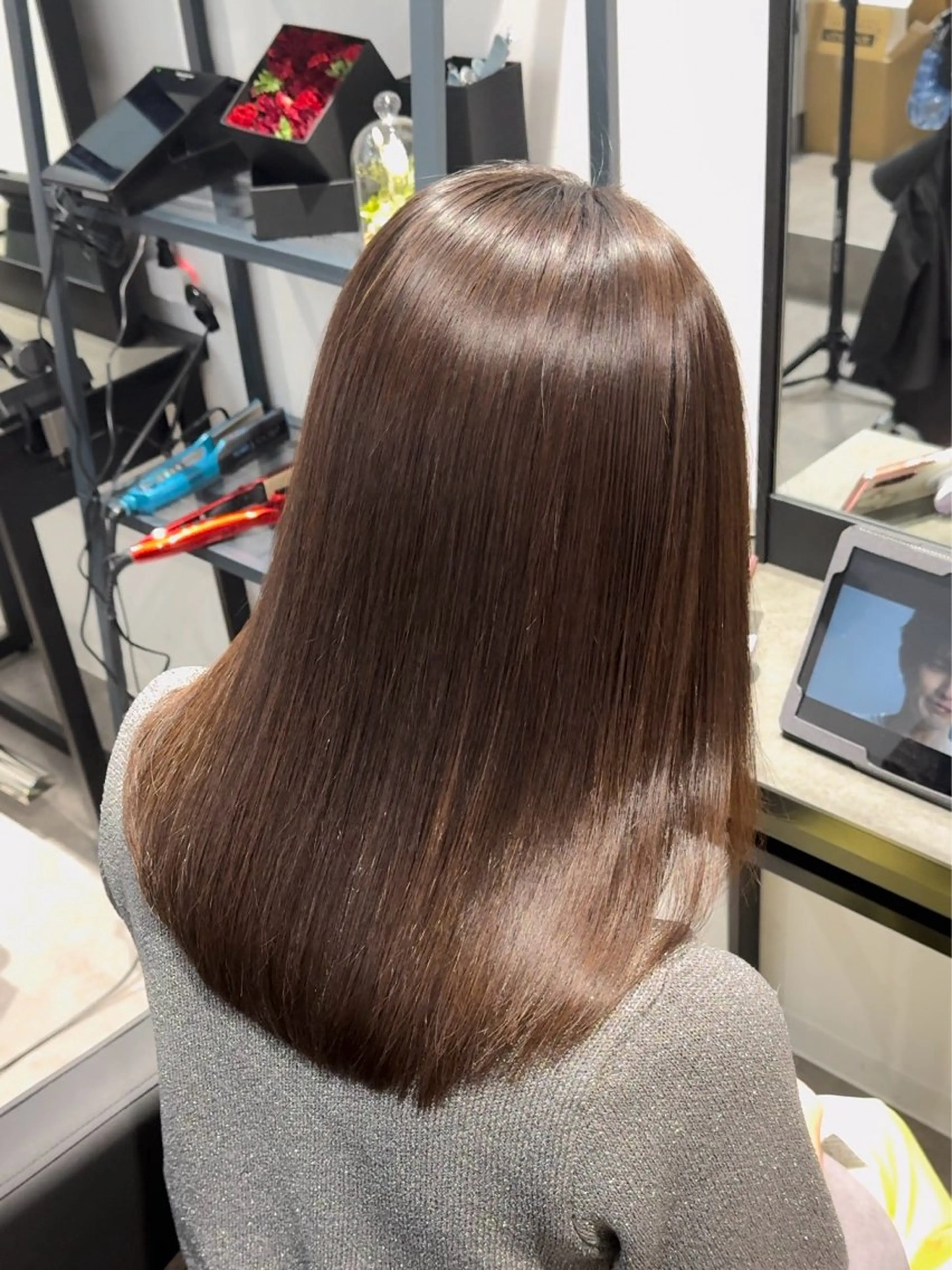 ロング カラー パーマ ヘアアレンジ カット ヘアカラー トリートメント Vel 新宿店所属・美髪矯正/髪質改善 カラー✨️Velのヘアスタイル