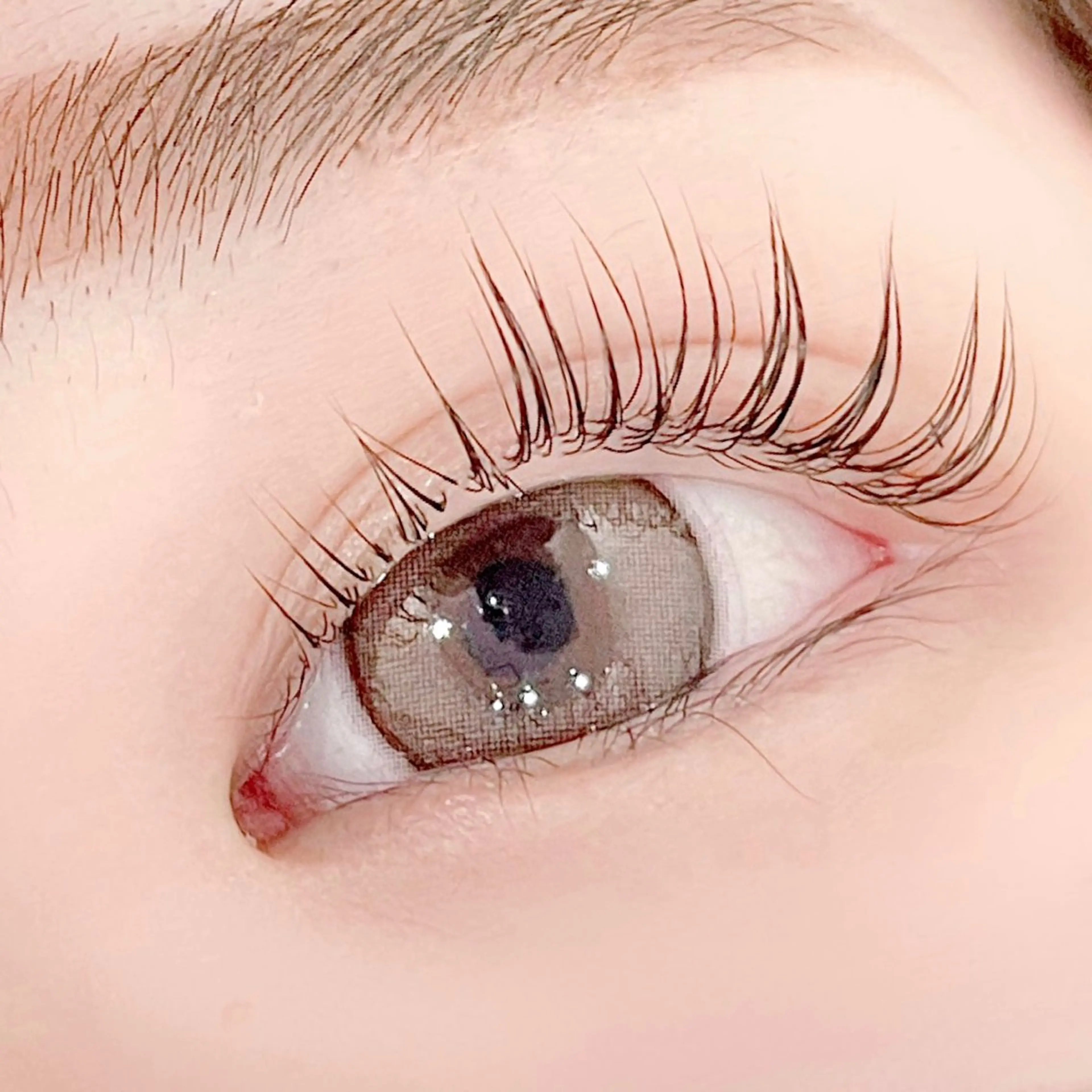 マツエク・マツパ 西尾 未来音の眉毛・アイブロウイメージ