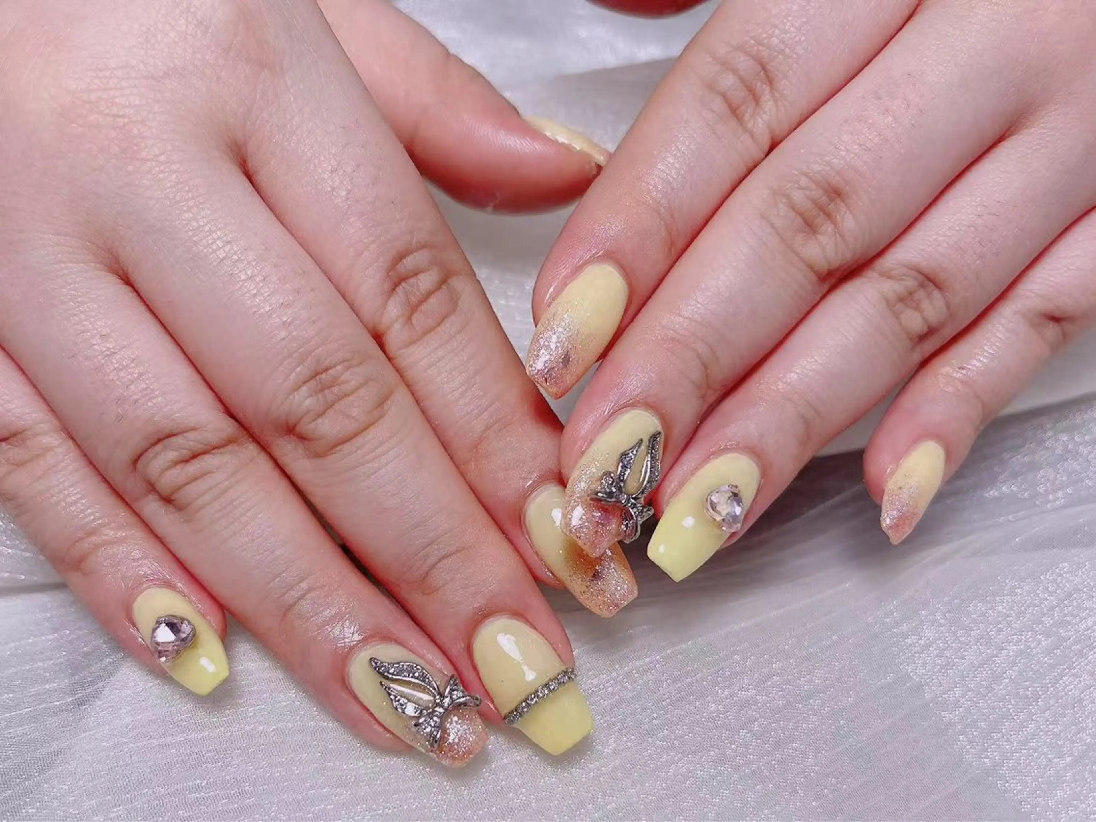 ネイル Kari ネイルサロンのネイルデザイン