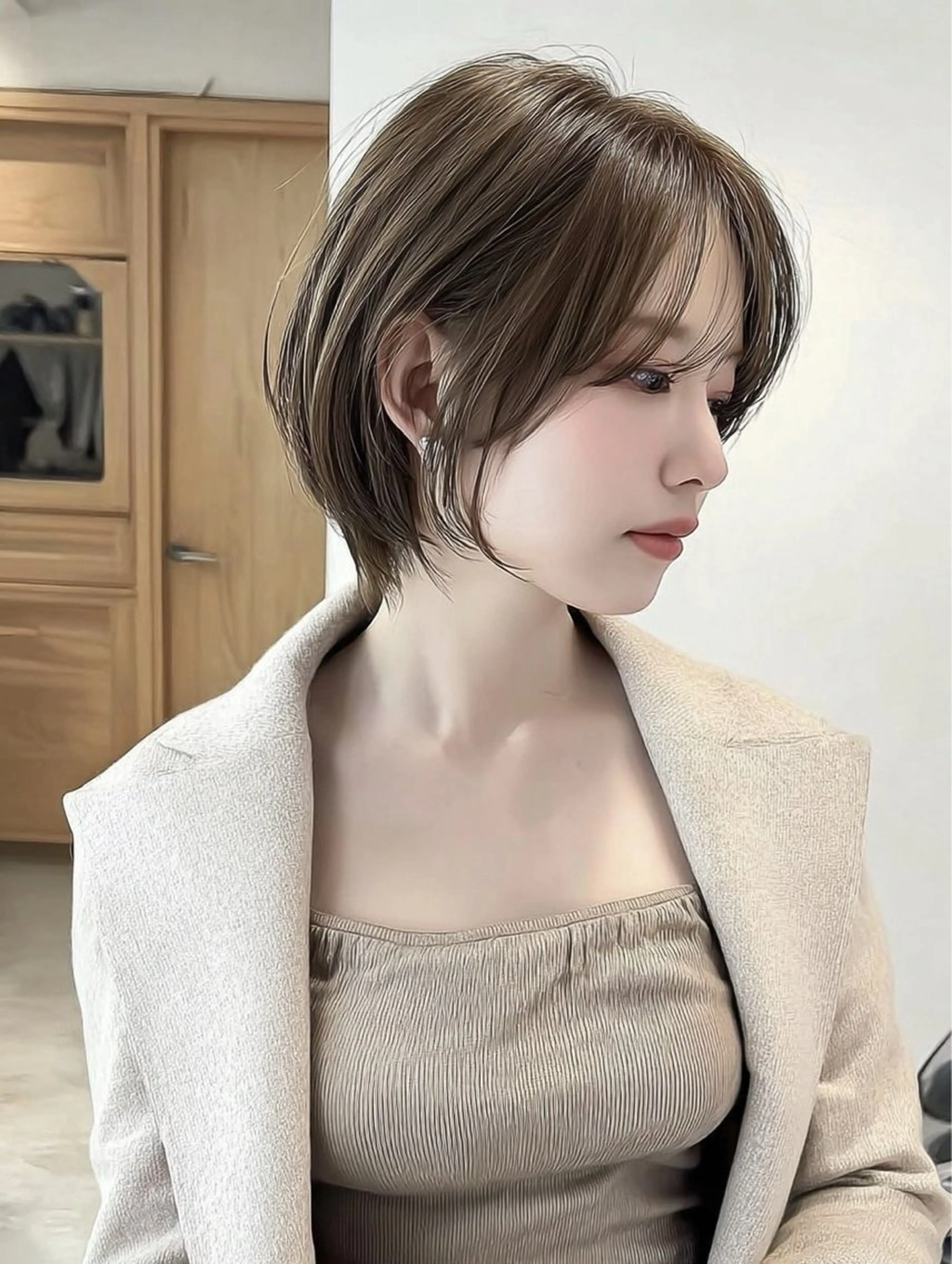 ショート カラー ブリーチ 透明感カラー インナーカラー 髪質改善 韓国風ヘア カット ヘアカラー 木村 純也のヘアスタイル