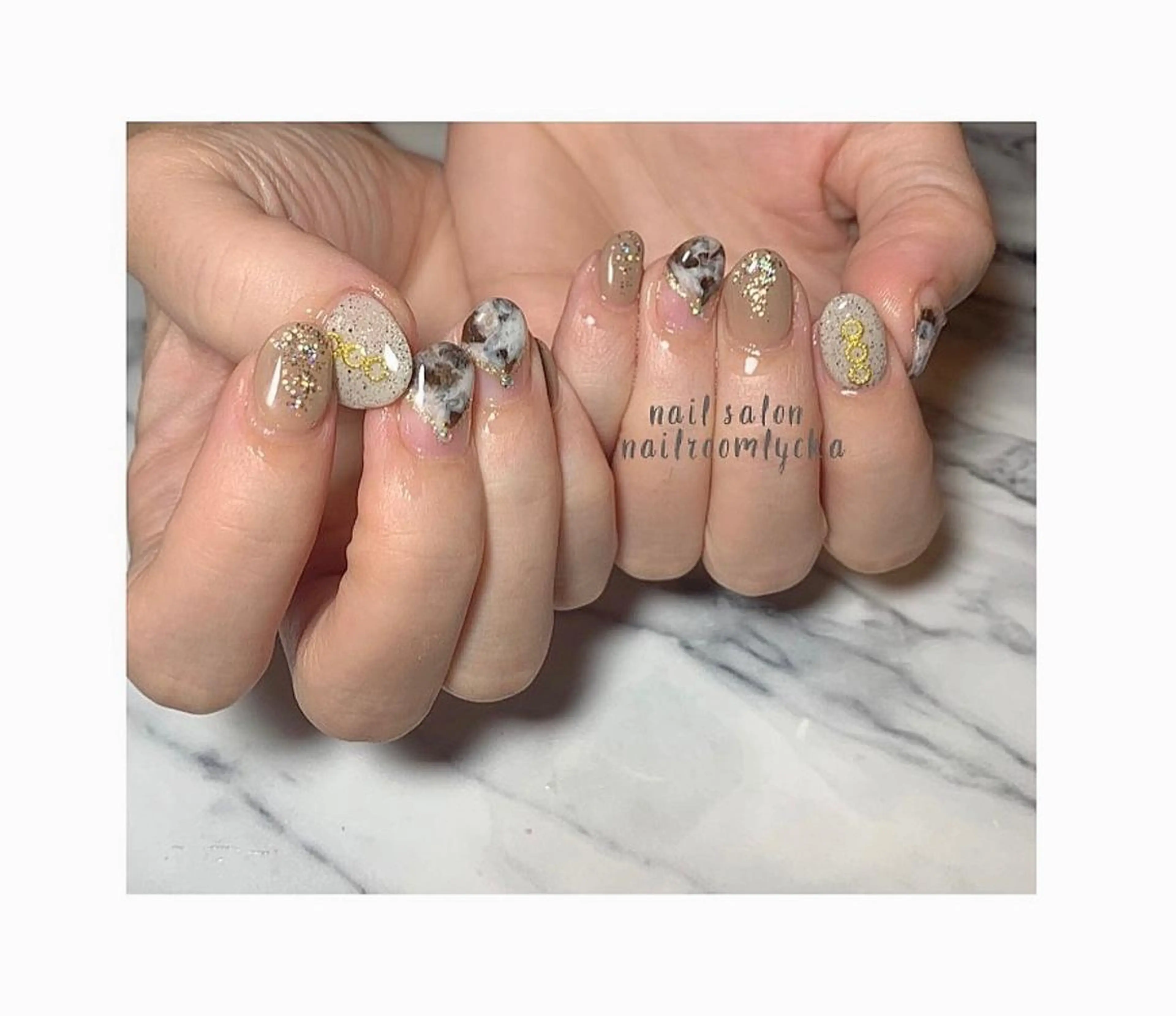 ネイル ﾈｲﾙﾙｰﾑﾘｯｶ 𝐦𝐚𝐲𝐮のネイルデザイン