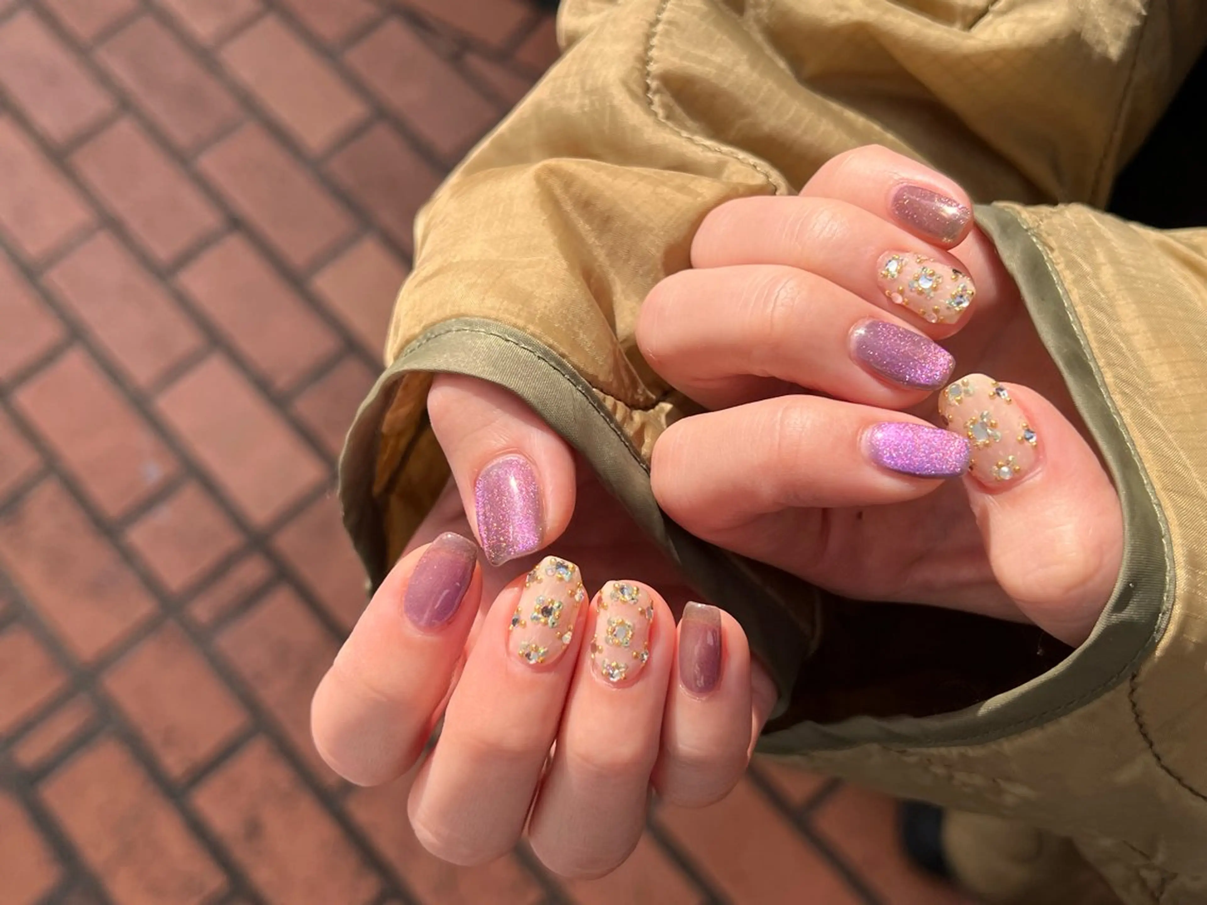 ミディアム ハンドネイル eyelash＆nailsalon noi 経堂店所属・＊ ももこのネイルデザイン