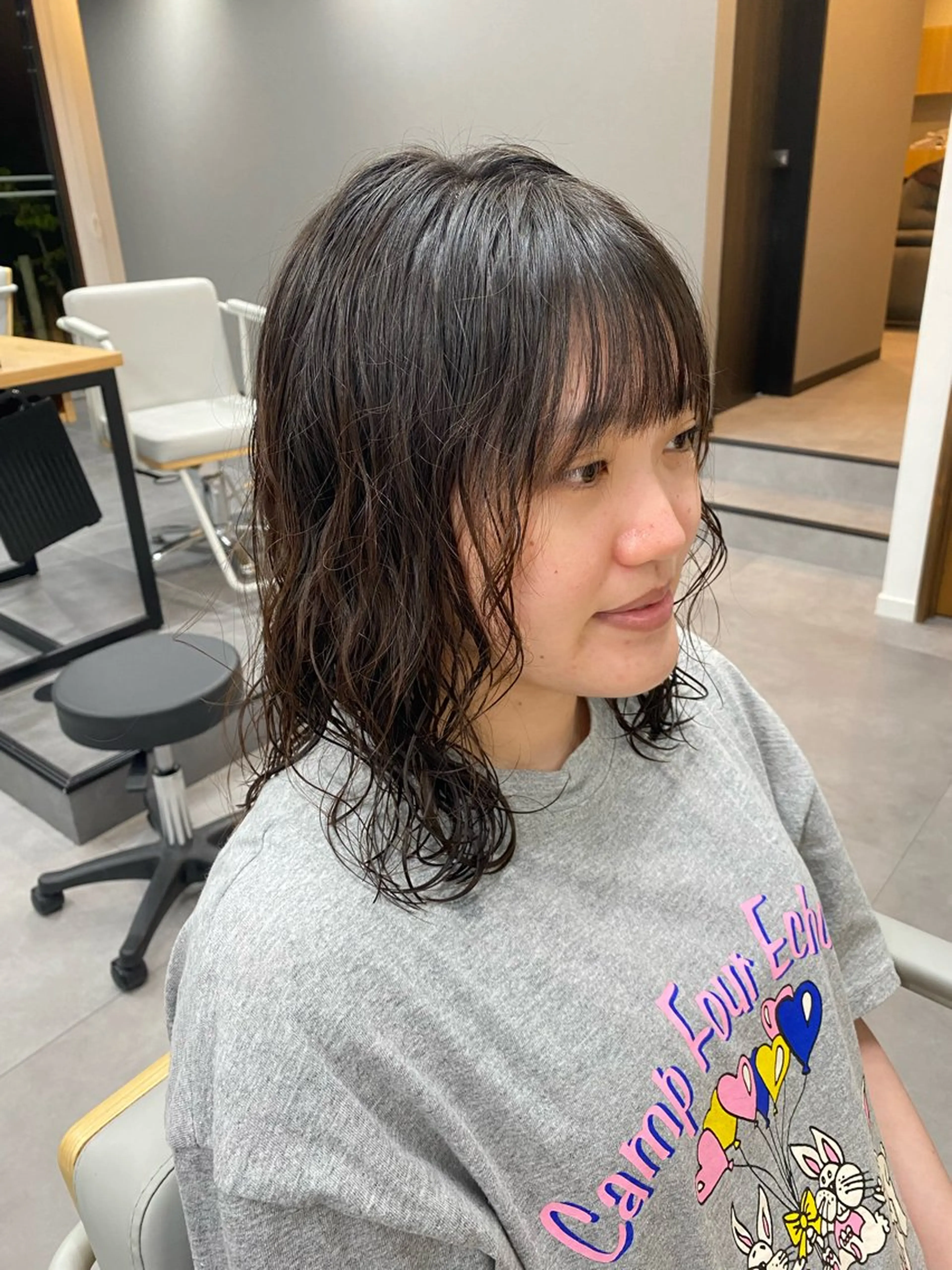 ミディアム パーマ ミディアムパーマ CIEN所属・松下 育未のヘアスタイル