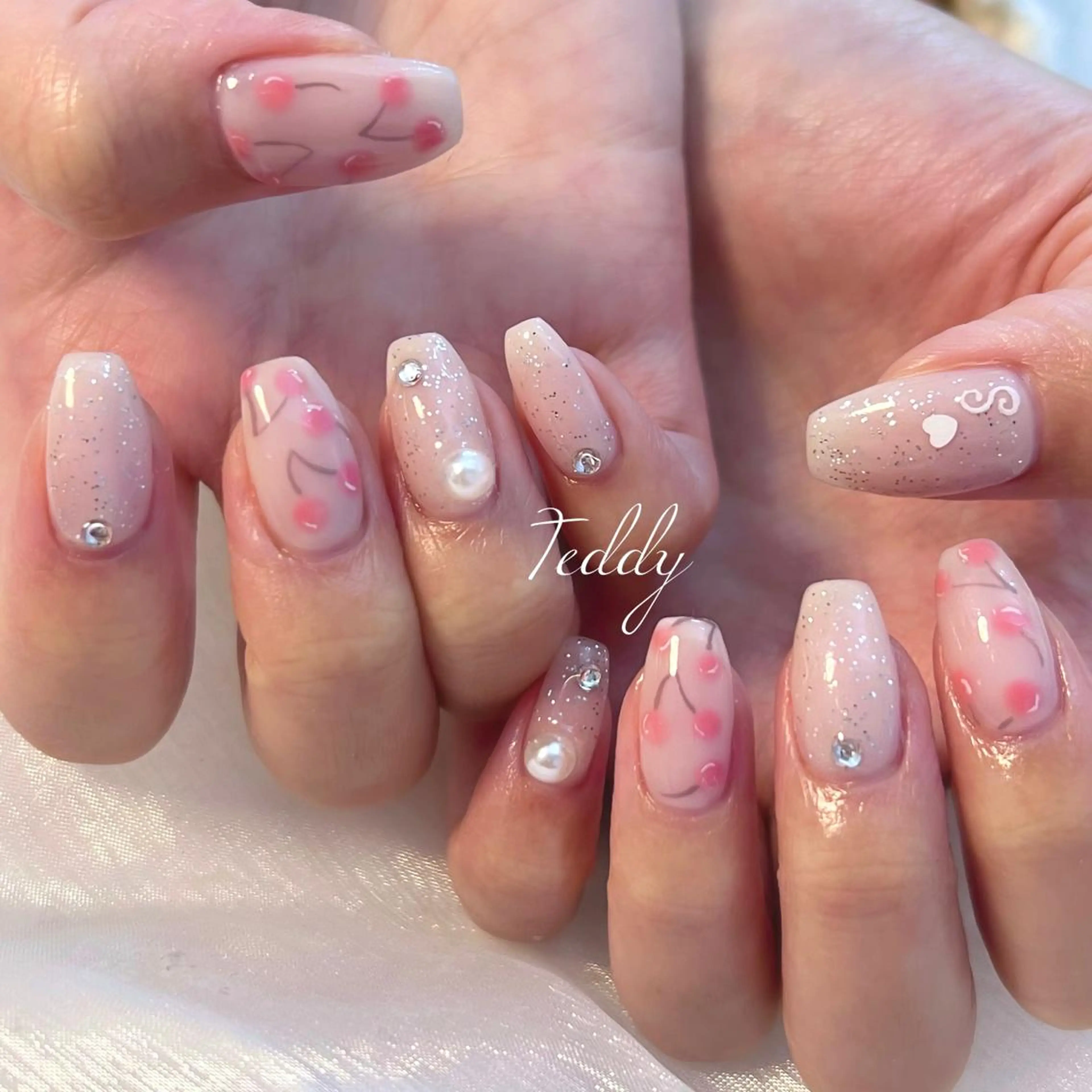 ネイル ハンドネイル ERINA ♥のネイルデザイン