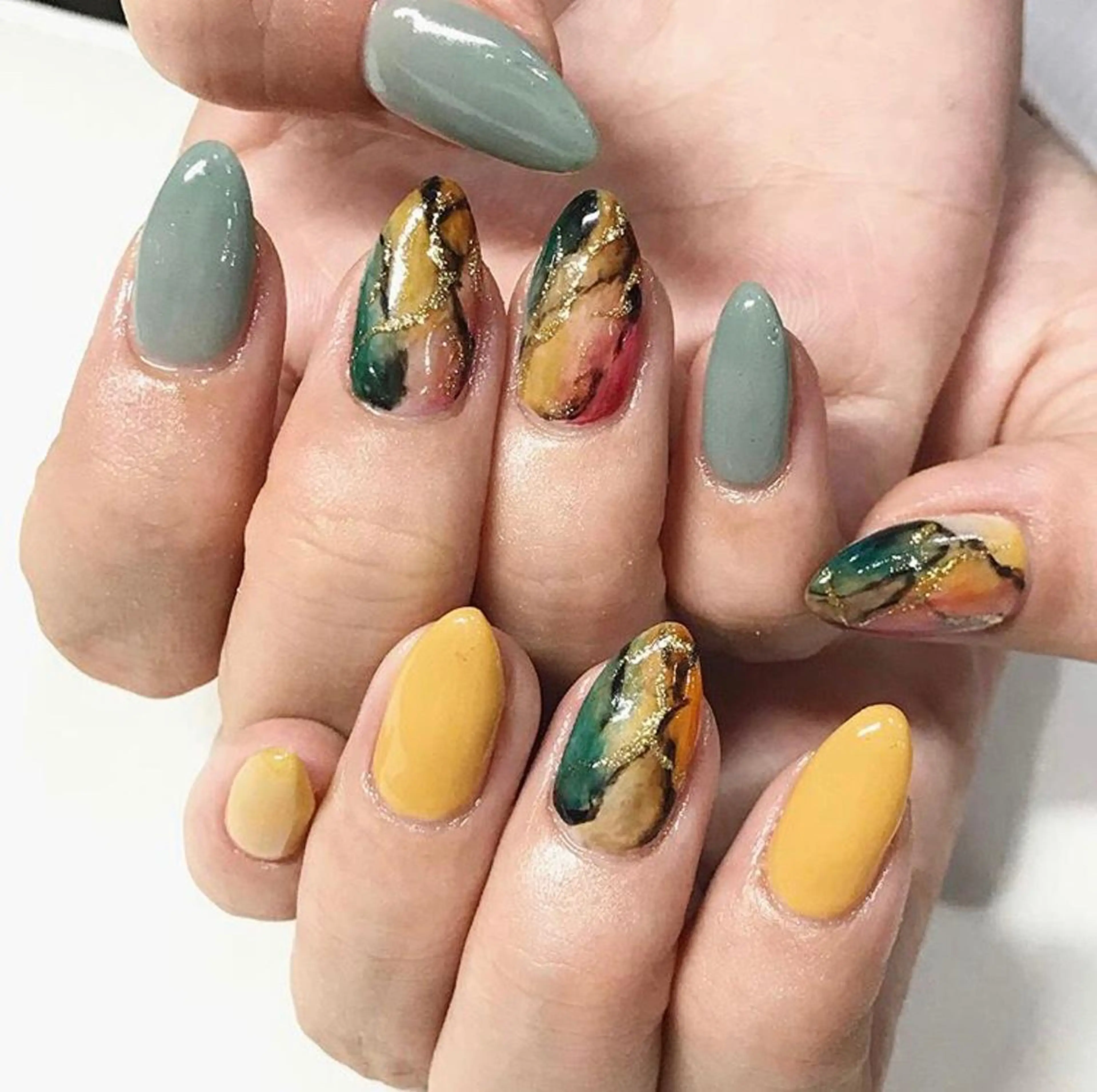 ネイル 渋谷ビュレネイル Kaoruのネイルデザイン