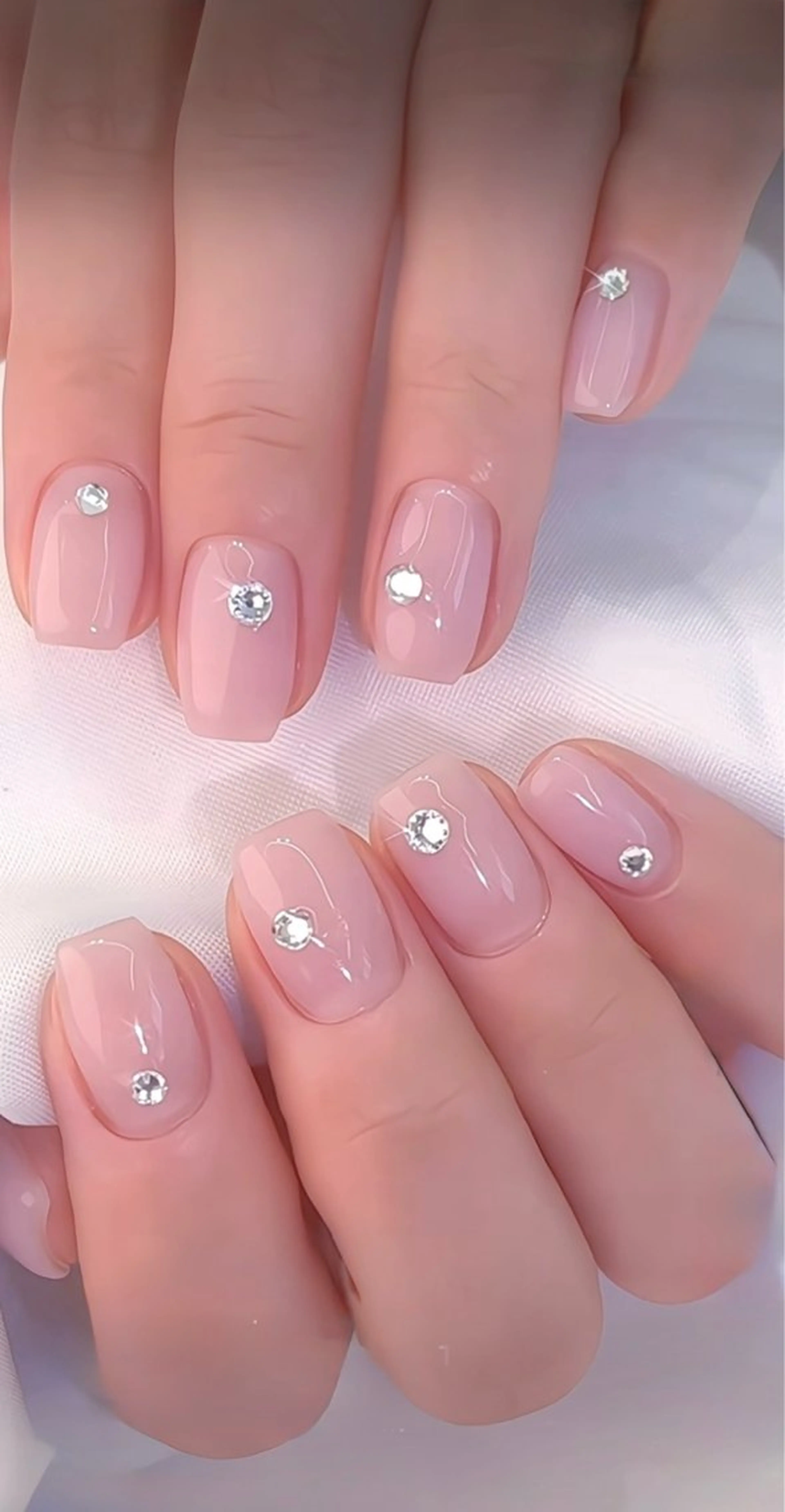 ネイル NailSalon✨ Écrinエクランのネイルデザイン