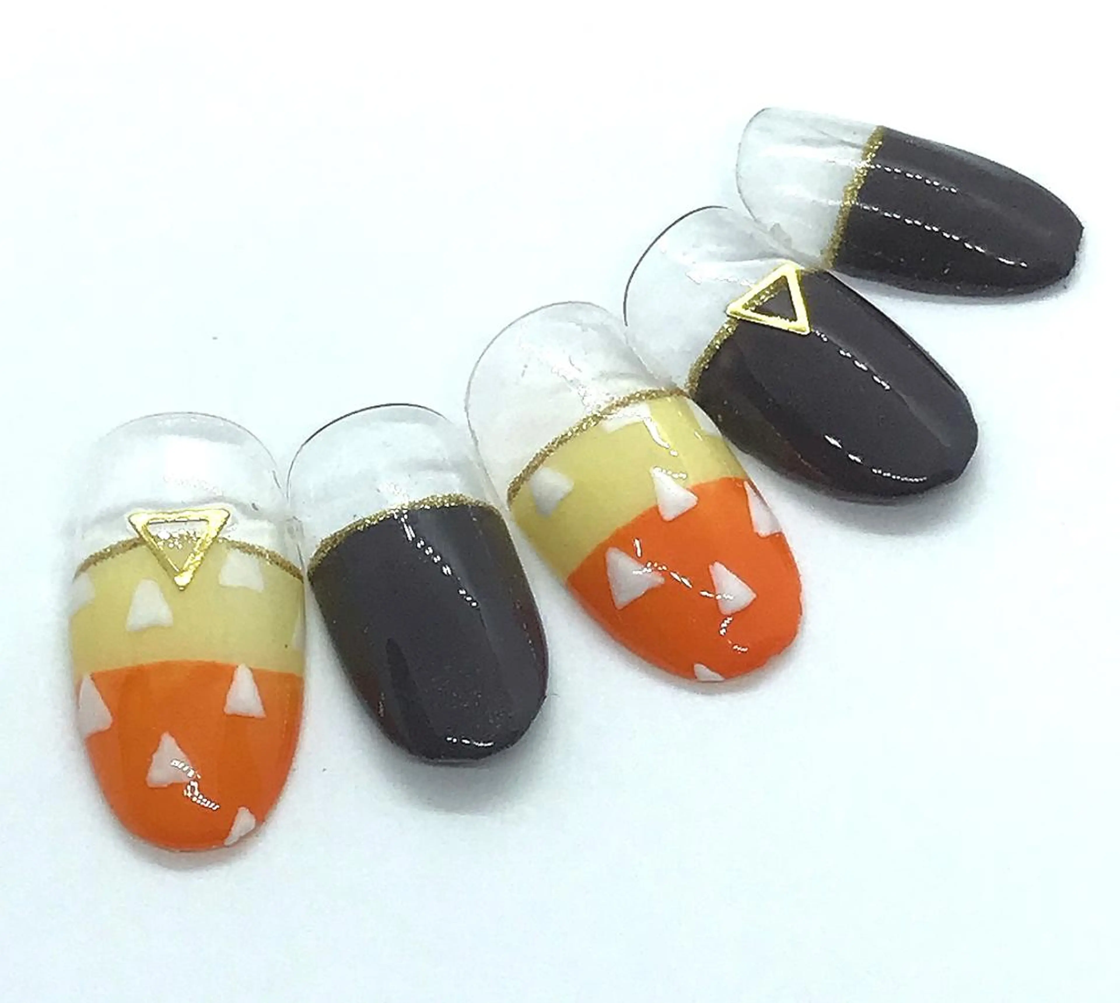 ネイル イワサキ  のネイルデザイン